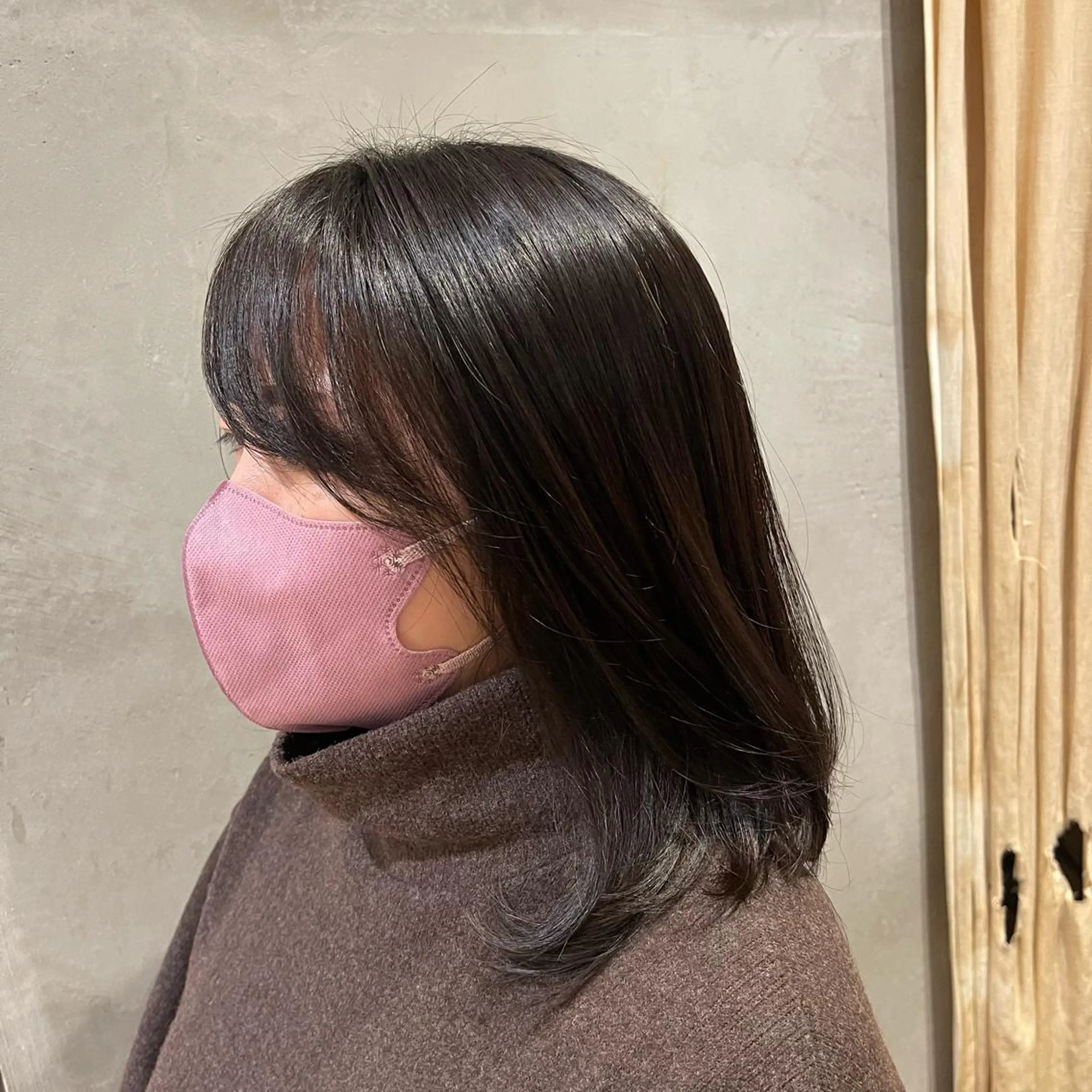 ミディアム カラー パーマ ヘアアレンジ ネイル 高井瑠華🌼 ストカールカット特化のヘアスタイル