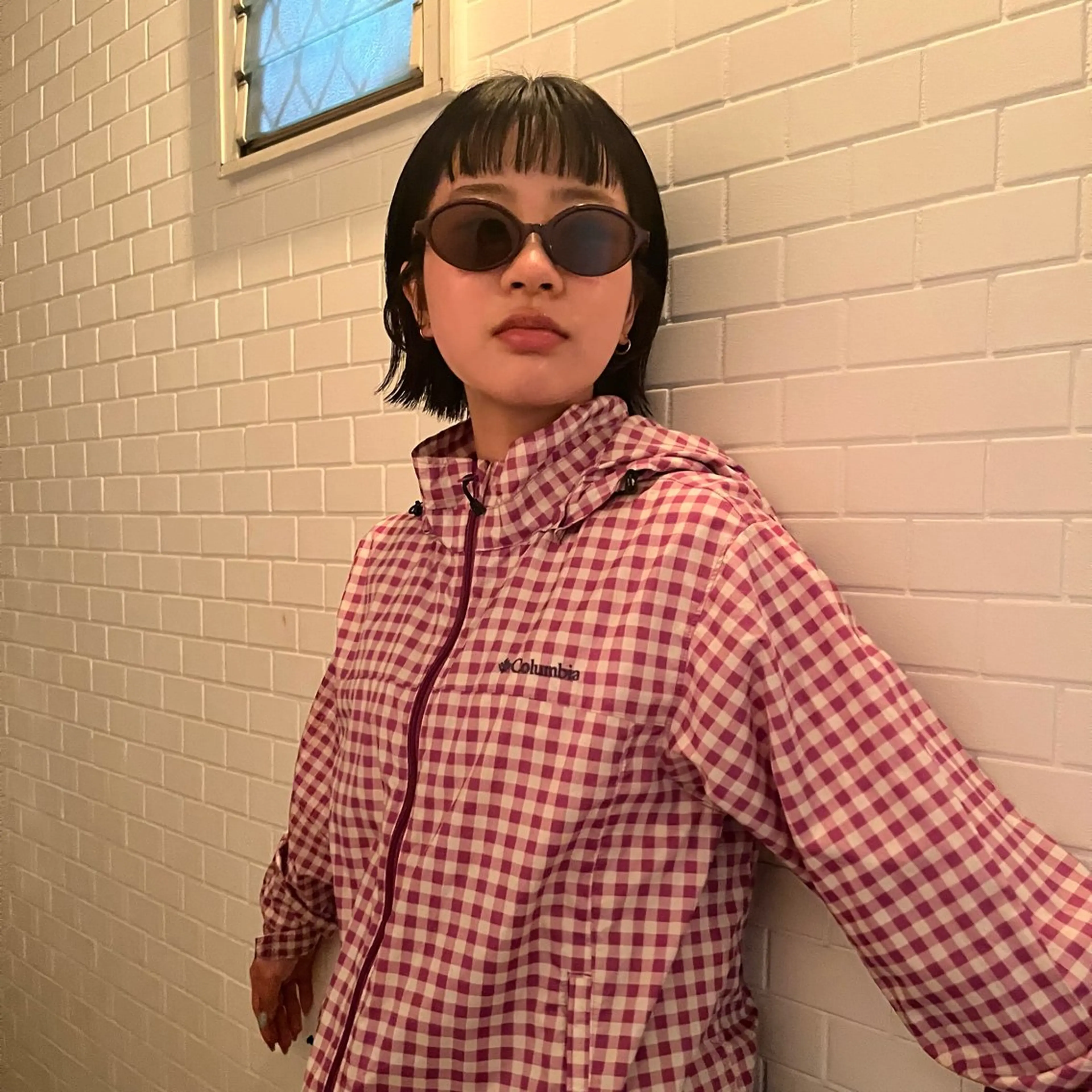 ショート ボブ オン眉 レイヤー/ベージュ mikuのヘアスタイル