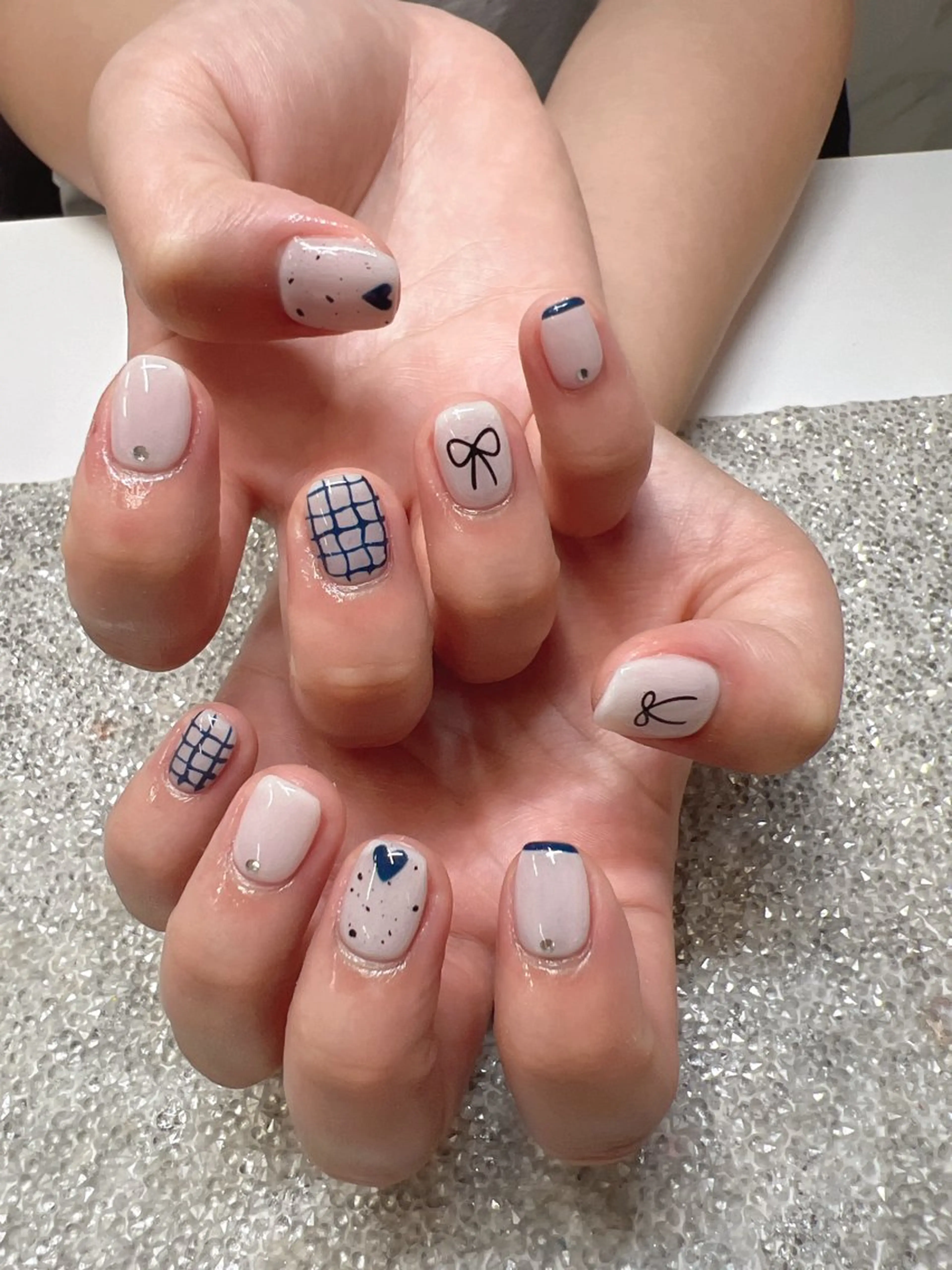 ネイル ガレンドウ 白澤 愛子のネイルデザイン