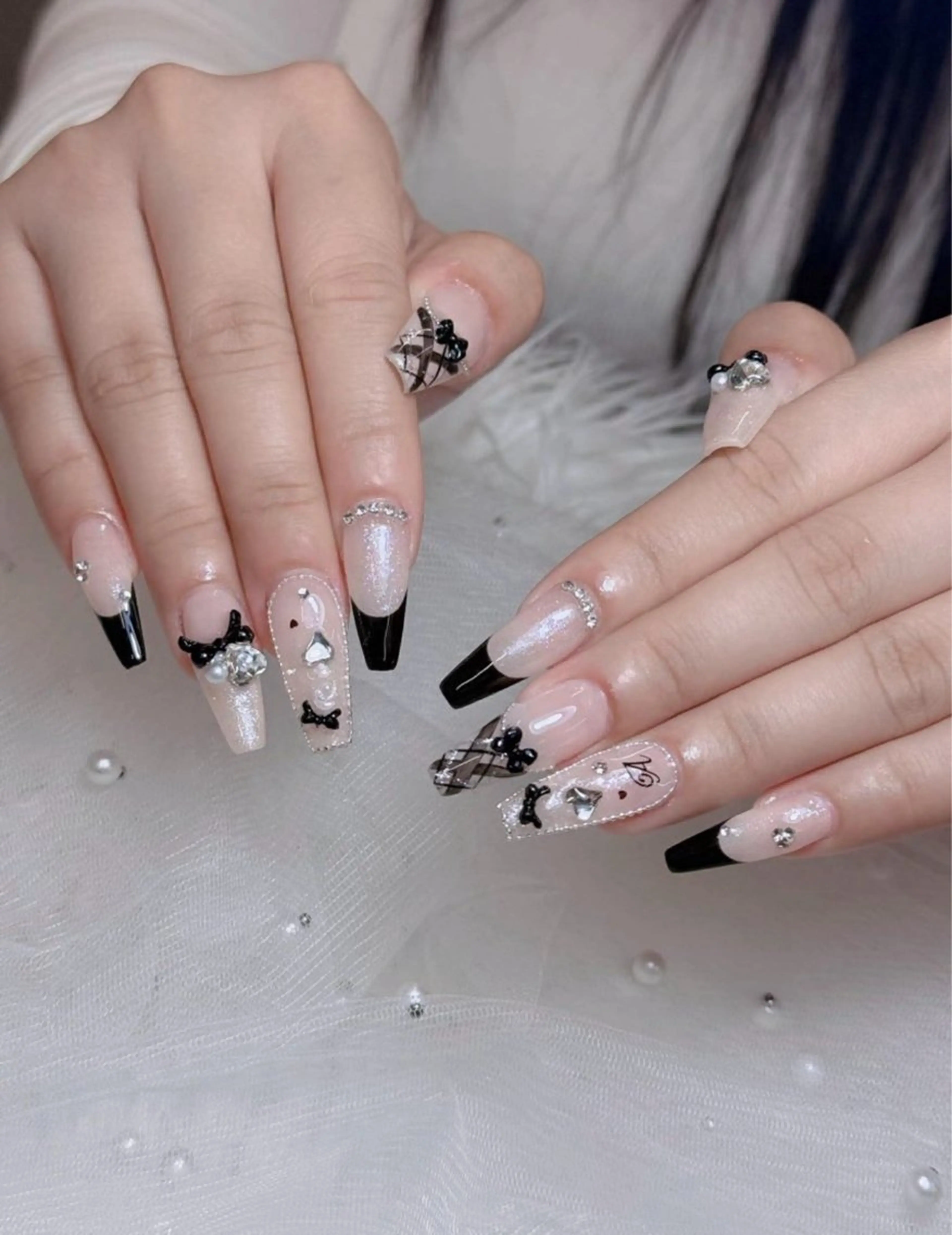 ネイル フレンチネイル グラデーション 韓国ネイル マグネットネイル ミラーネイル REI nailのネイルデザイン
