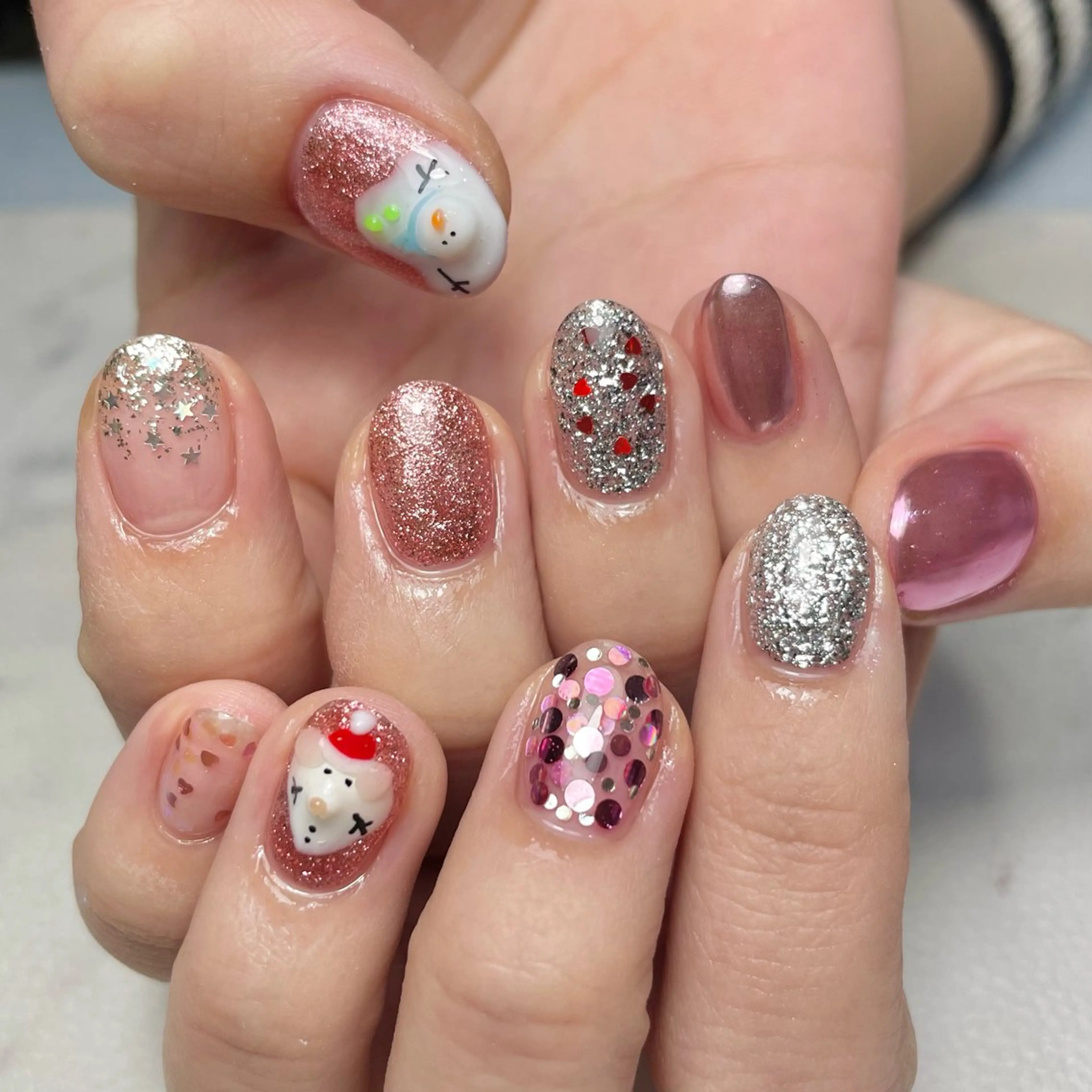 ネイル アートネイル ピンク 冬ネイル クリスマス ハンドネイル 堀内 美里のネイルデザイン