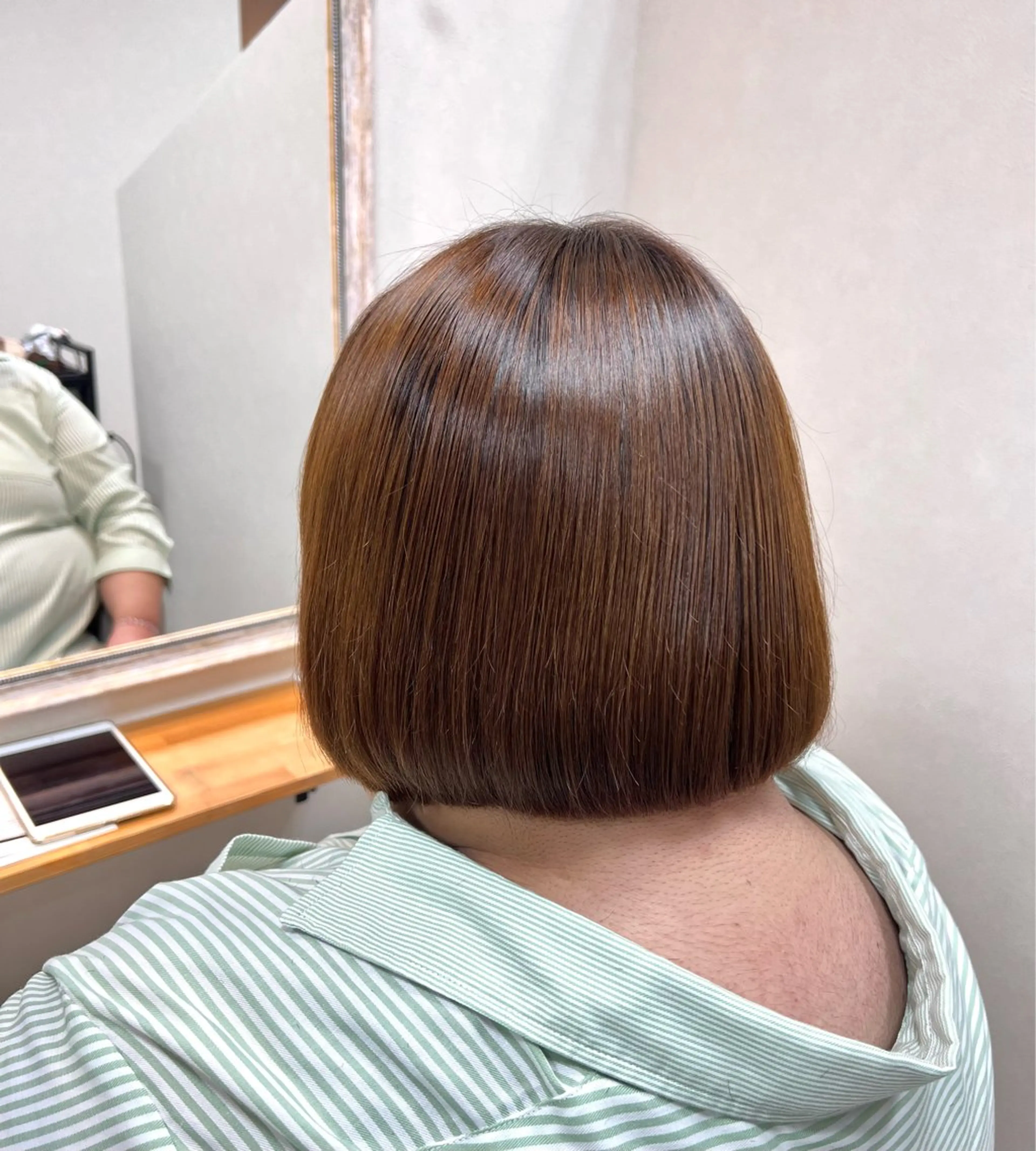 ショート 縮毛矯正 カット 縮毛矯正 トリートメント ショート/白髪ぼかし 君和田若菜のヘアスタイル