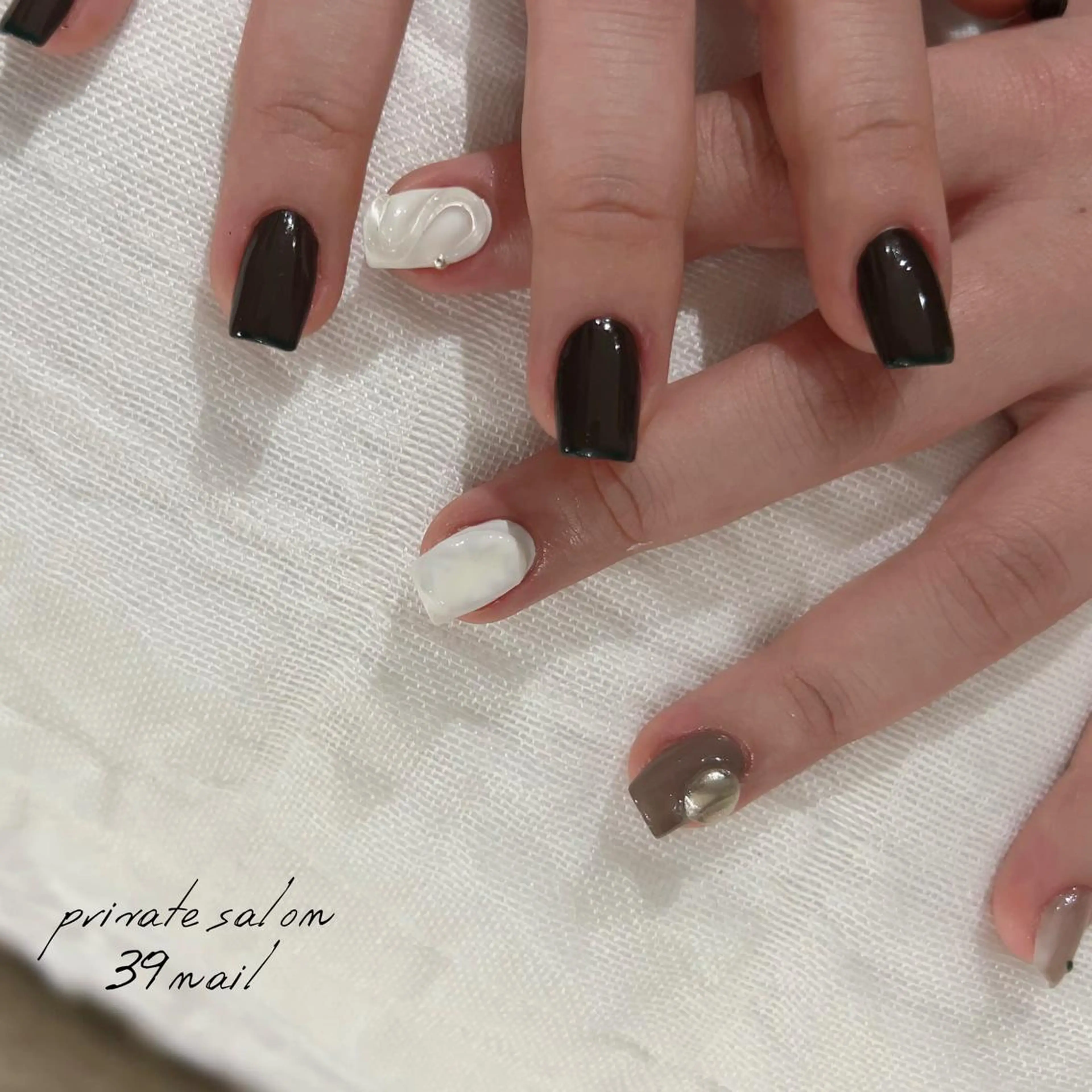 ミディアム ネイル ハンドネイル 京橋 【39nail】のネイルデザイン