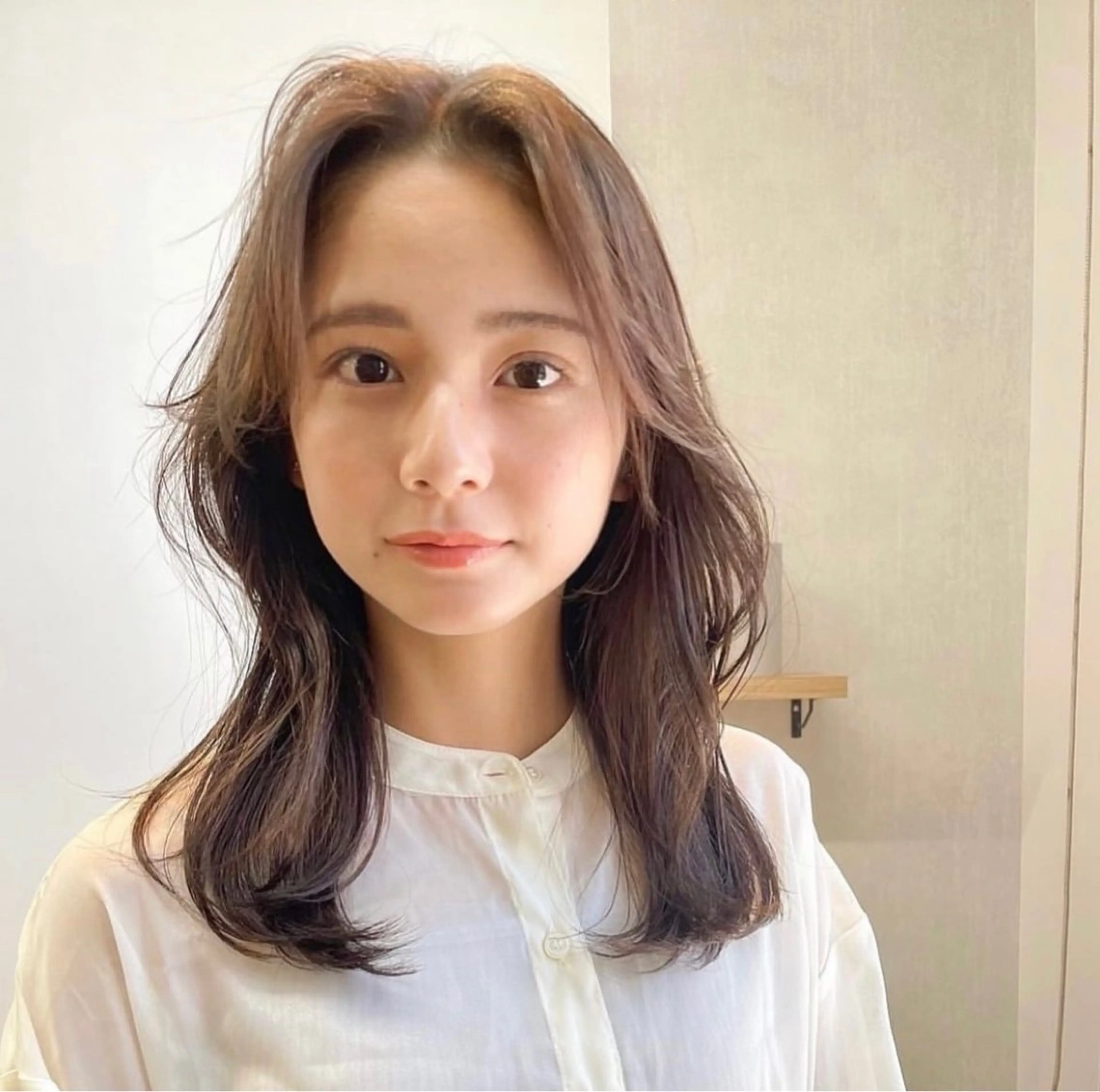 ミディアム くびれヘア カット ヘアカラー トリートメント TOI所属・内野   龍海 / レイヤーカットのヘアスタイル