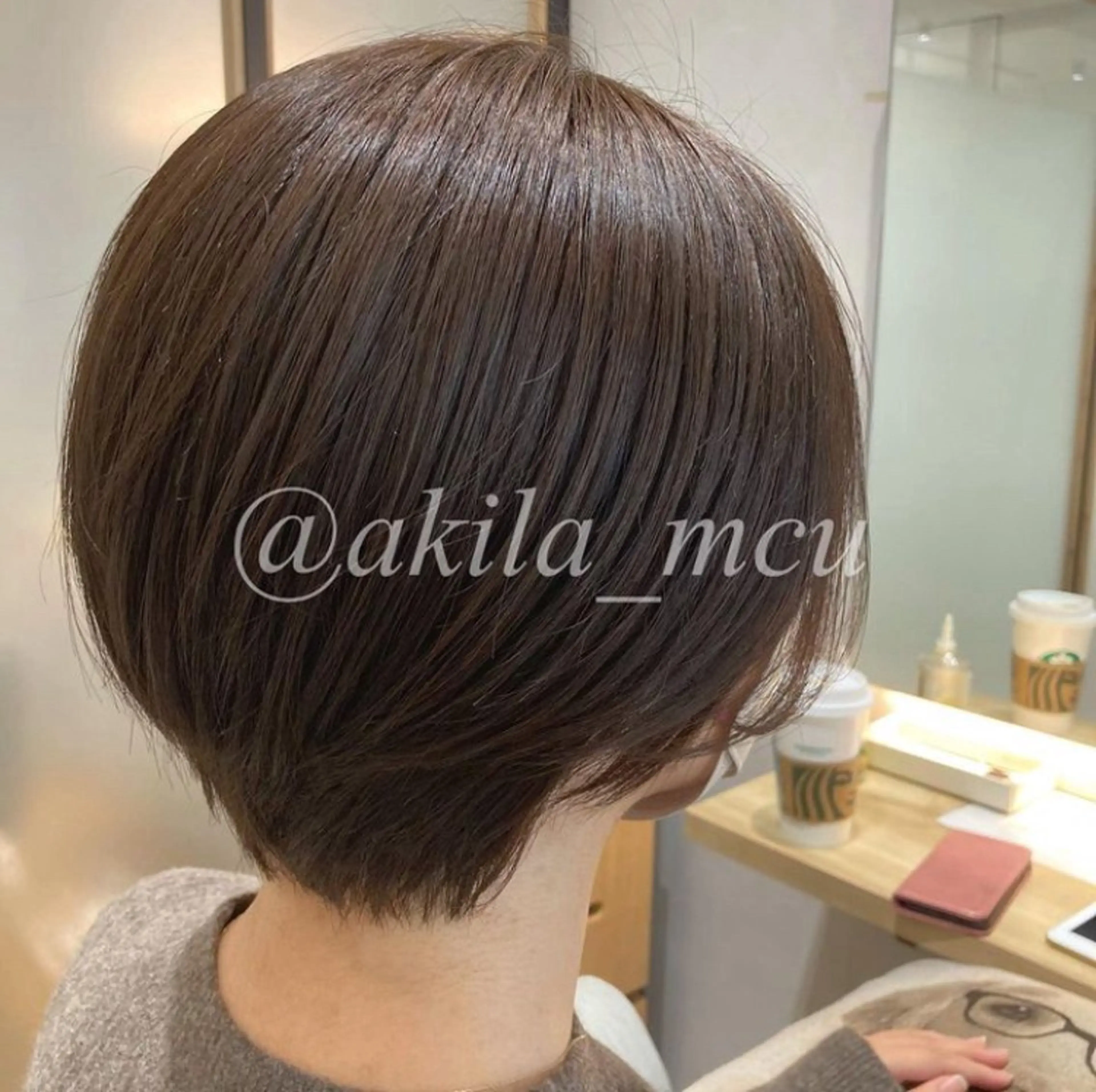 ショート カラー ヘアアレンジ ショートボブ 透明感カラー ボブ くびれヘア 髪質改善 エグチ アキラのヘアスタイル