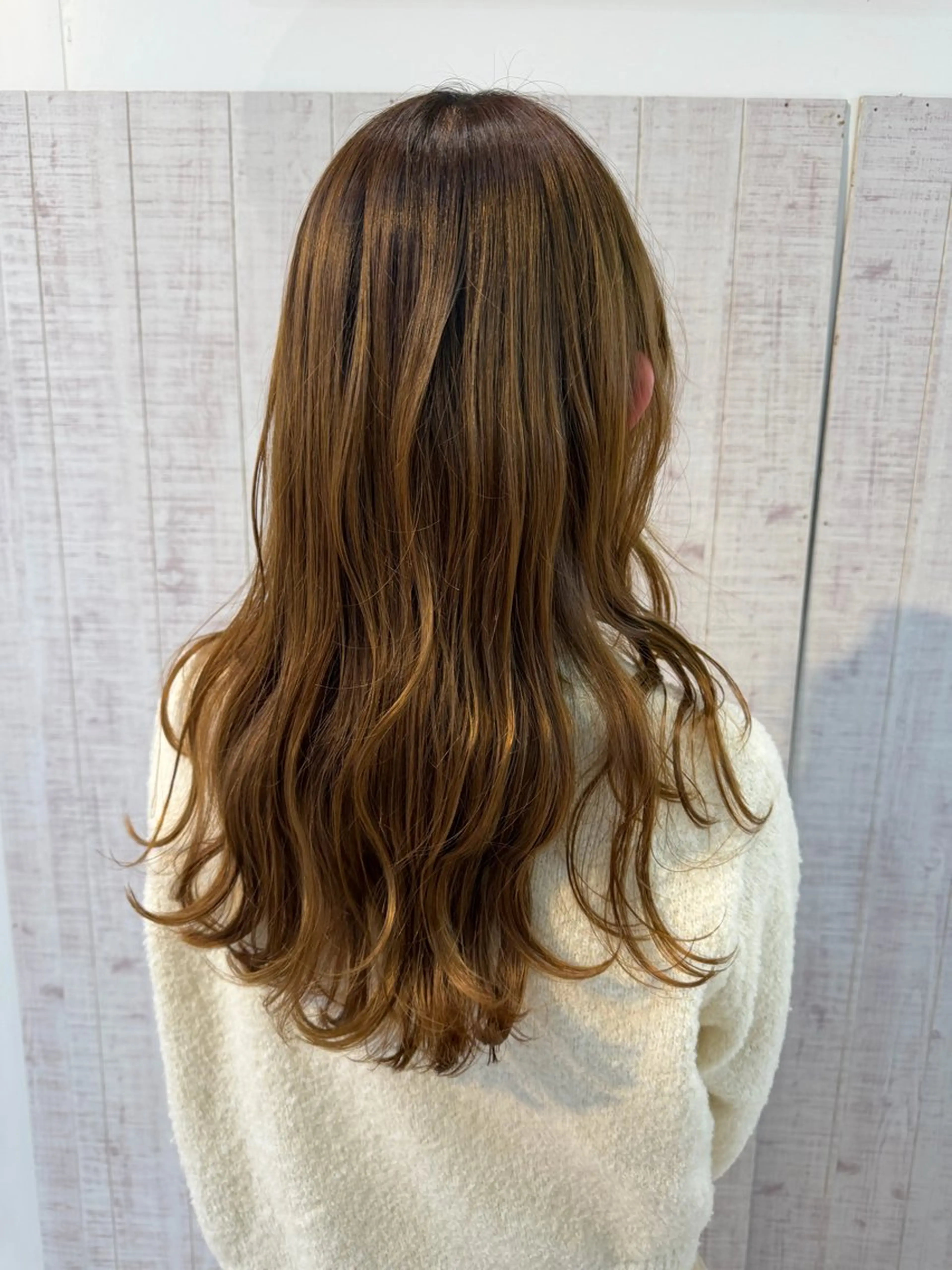 ロング visage ももかのヘアスタイル