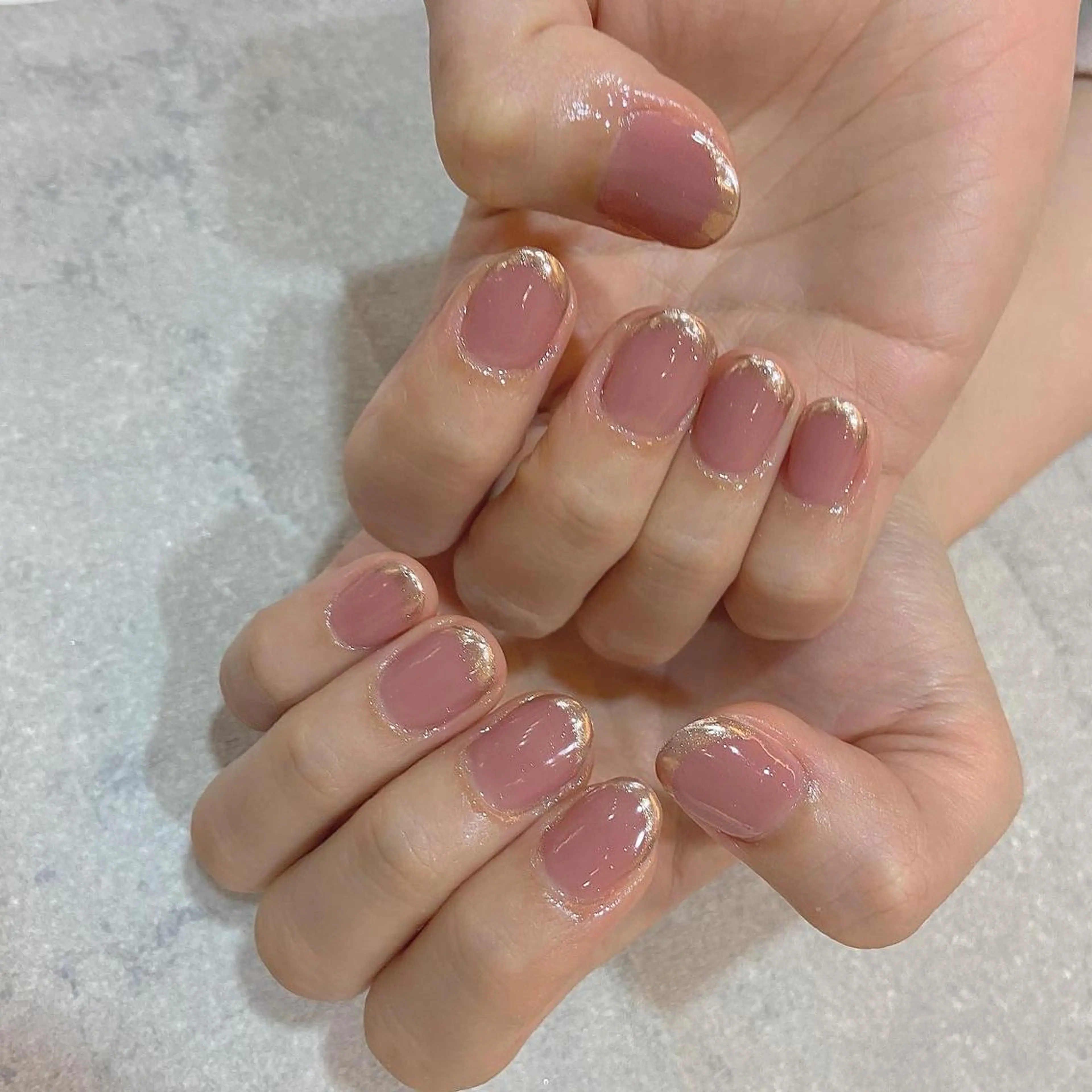 ネイル フレンチネイル ミラーネイル . .のネイルデザイン