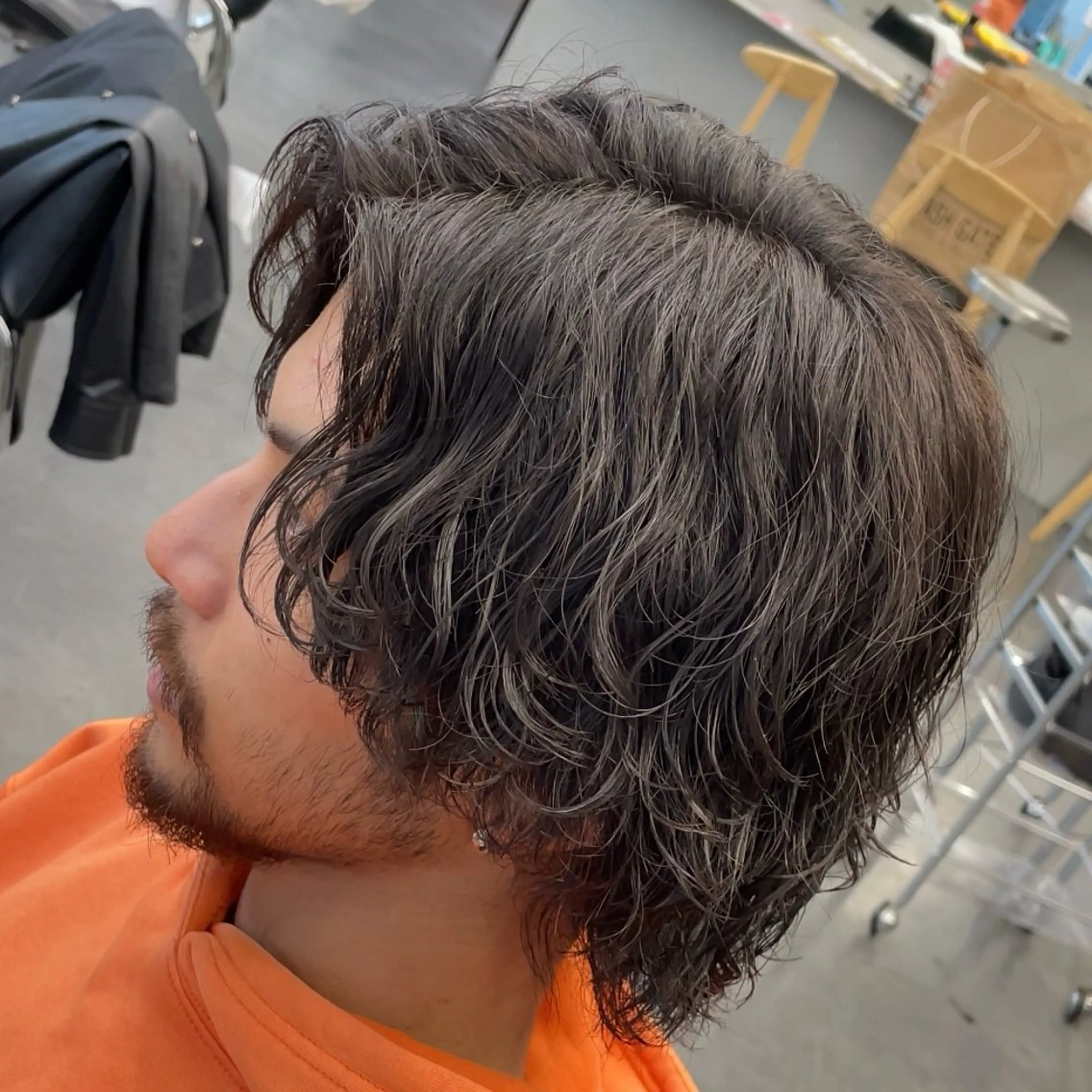 セミロング パーマ ヘアアレンジ メンズ カット パーマ fifth 石川 凪のヘアスタイル