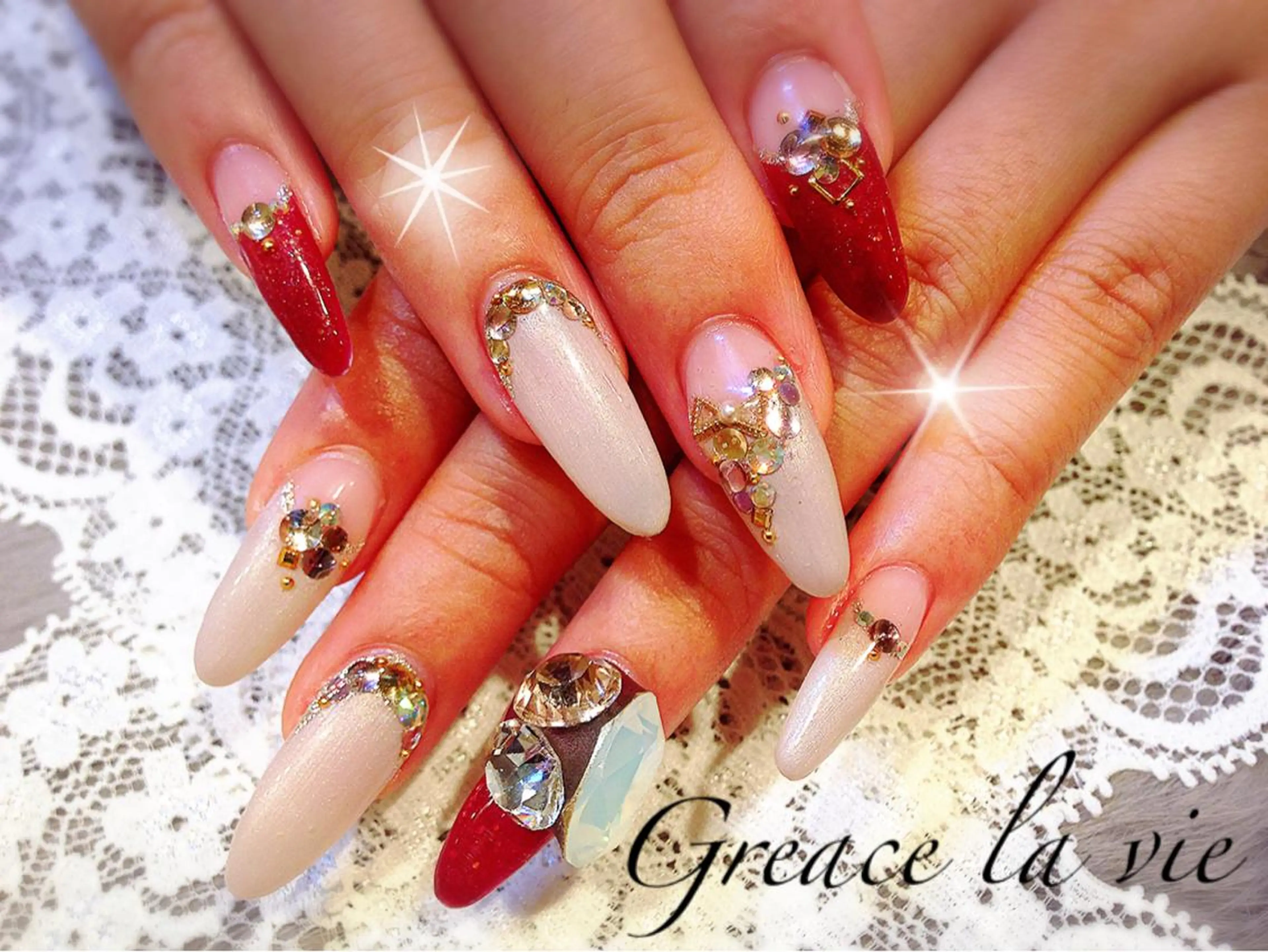 カラー ネイル Greace  la vieのネイルデザイン