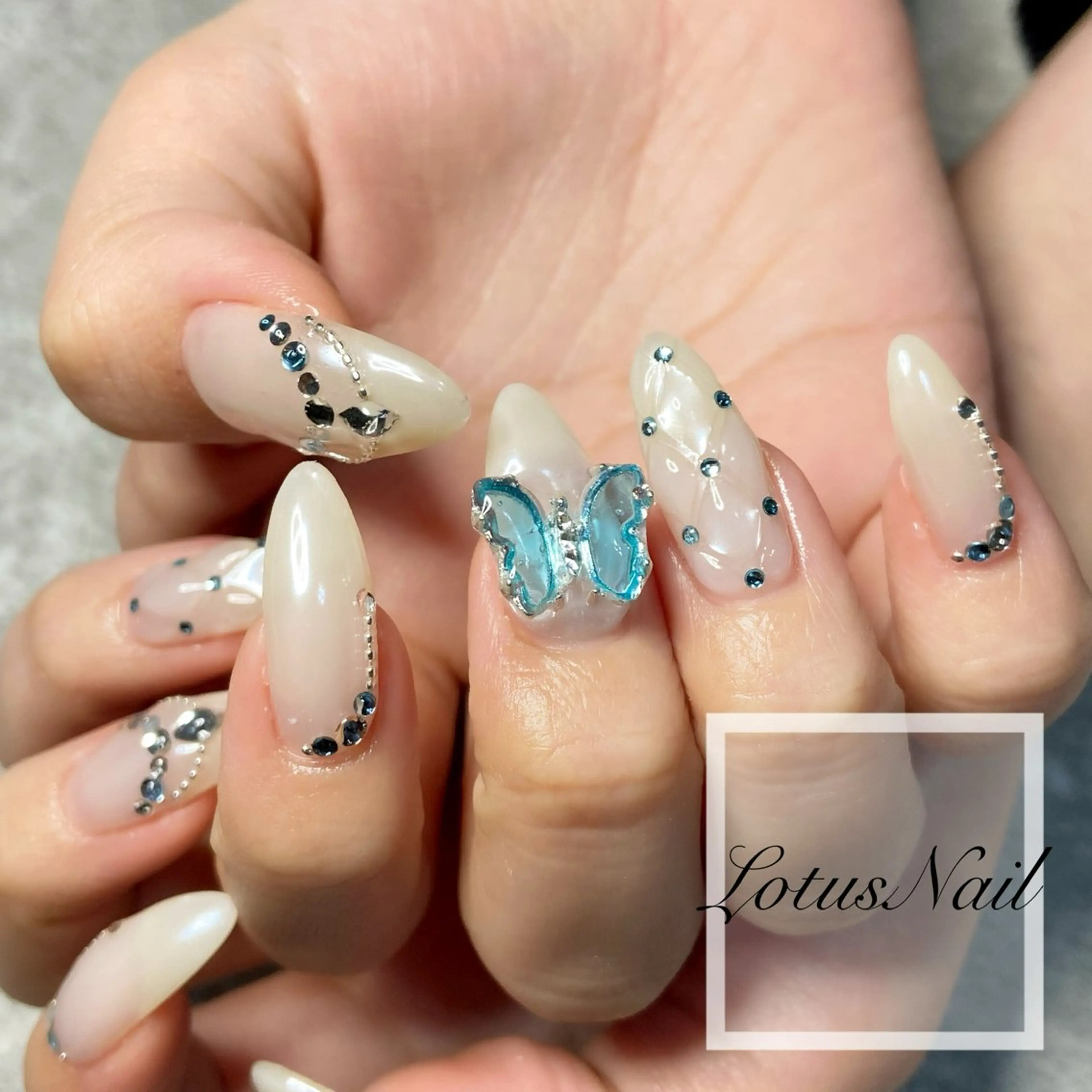 ネイル Lotus Nailのネイルデザイン