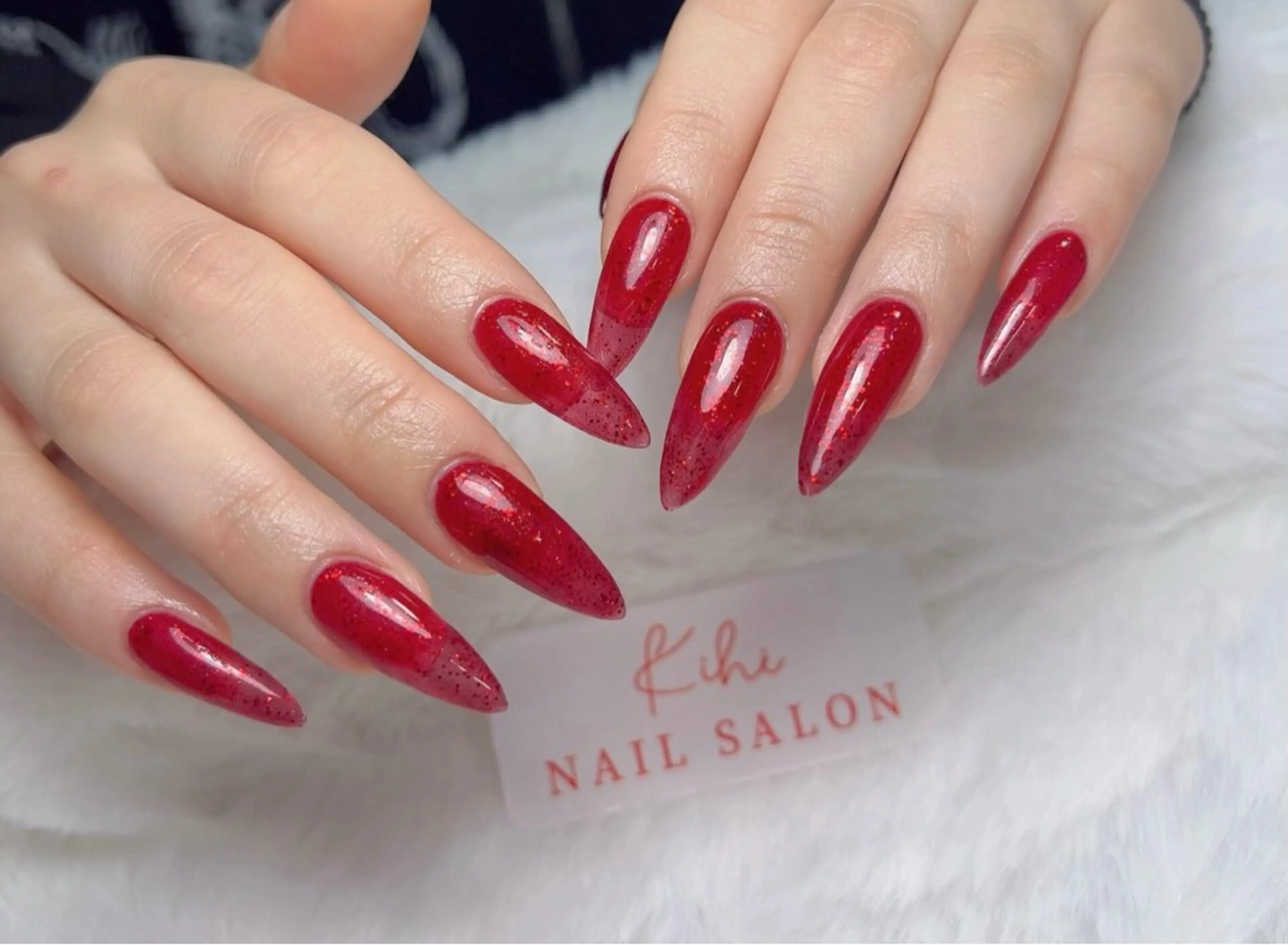 ネイル フレンチネイル グラデーション キラキラネイル 韓国ネイル マグネットネイル ハンドネイル 清水 ユナのネイルデザイン