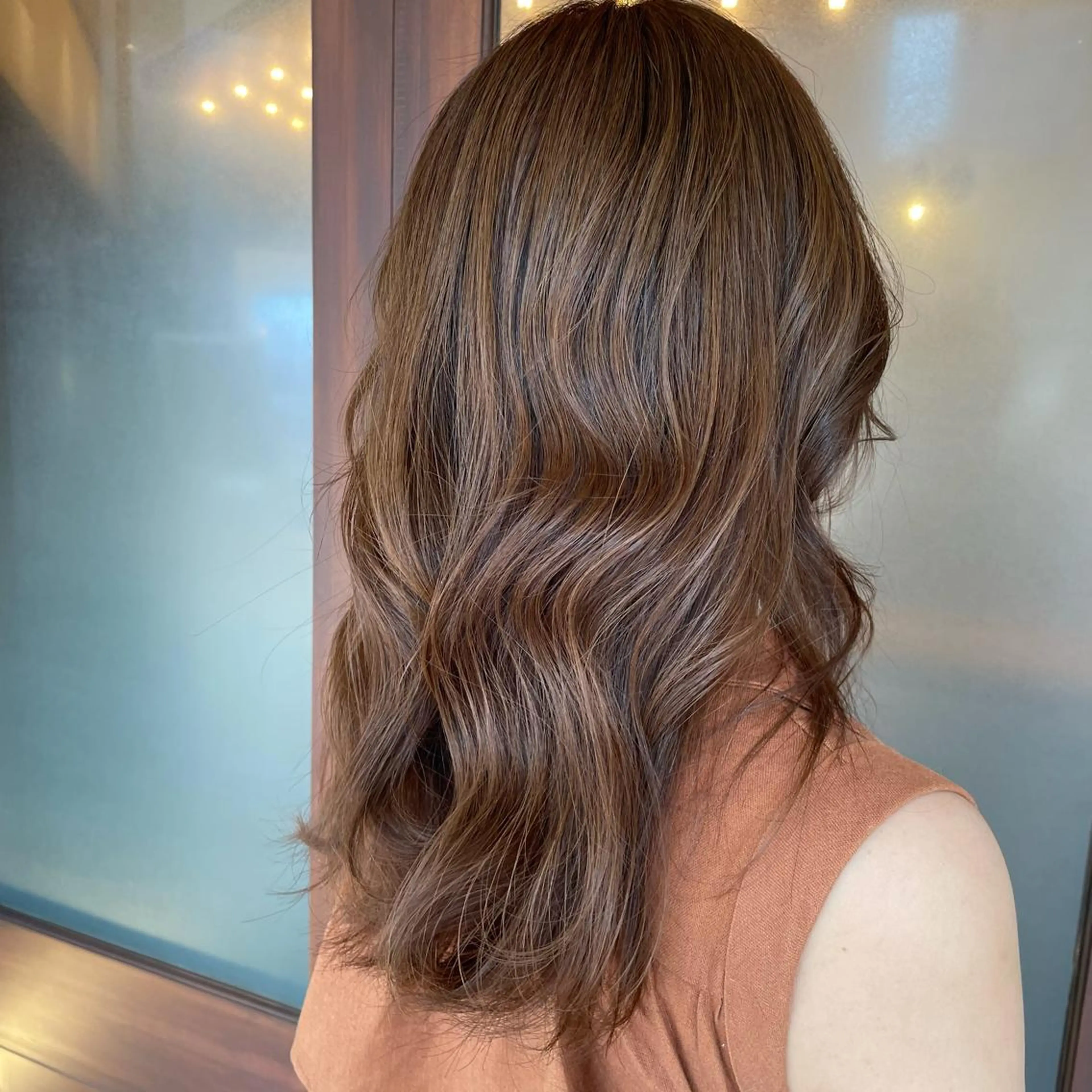 ロング porto みなみのヘアスタイル