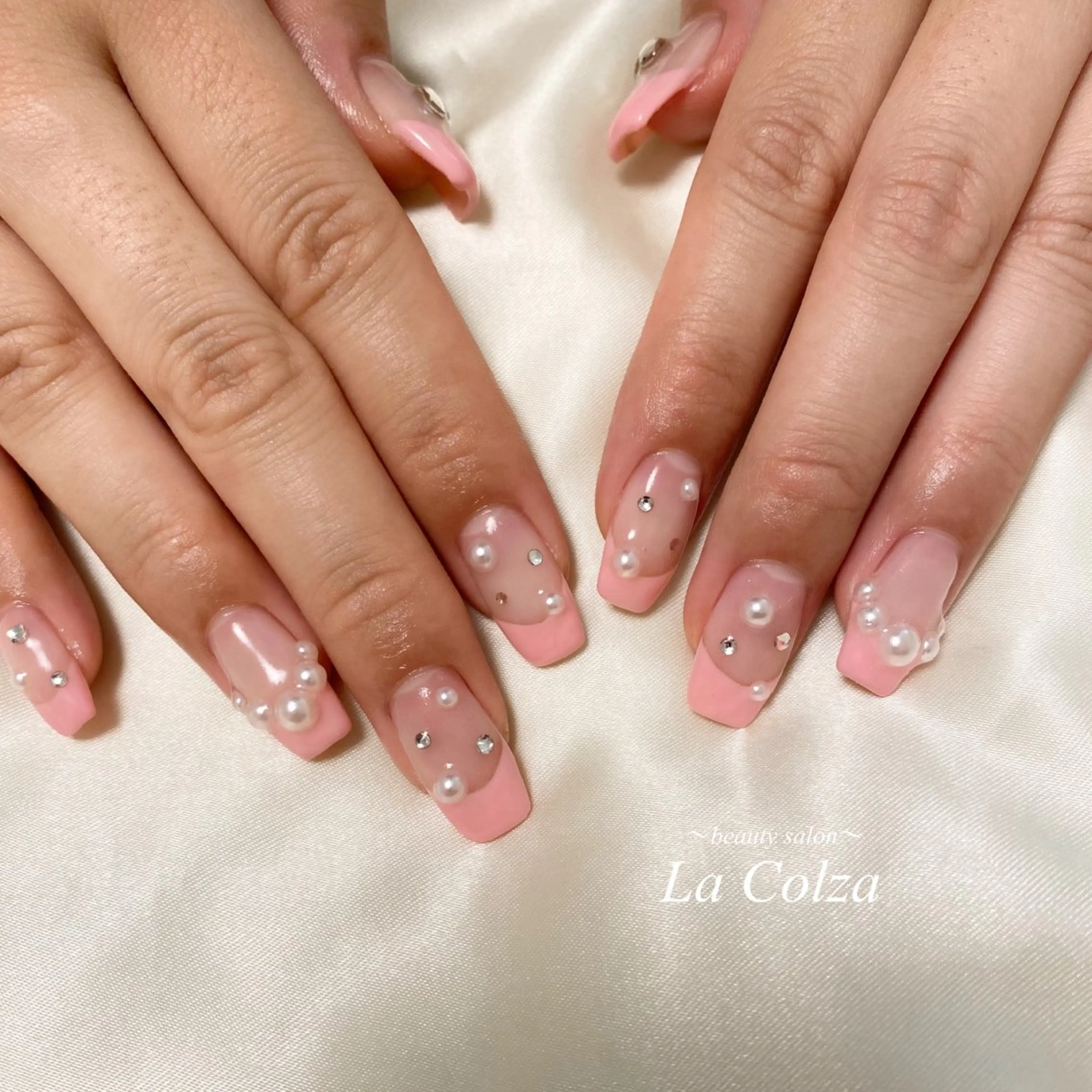 ネイル La Colzaのネイルデザイン