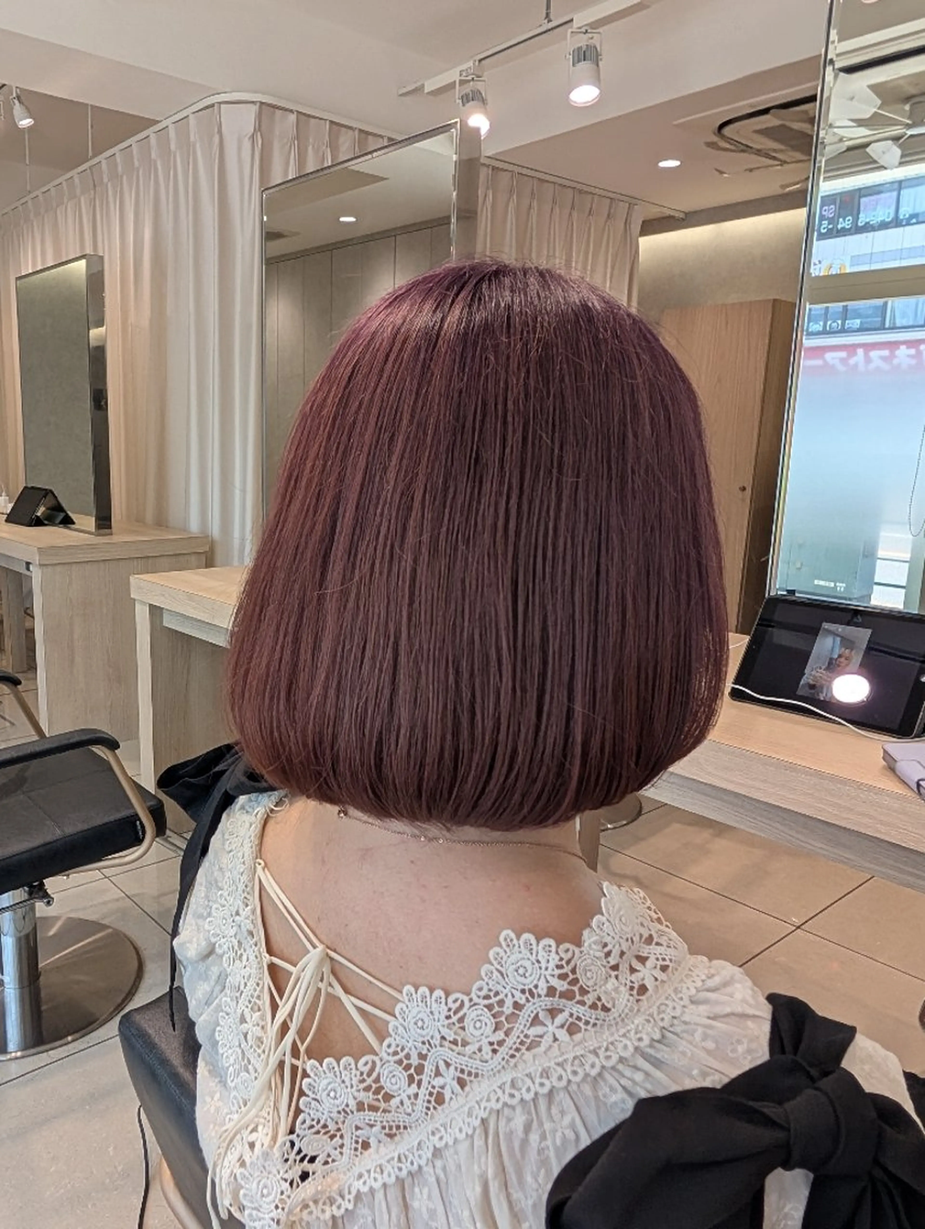 ミディアム ヘアカラー トリートメント Director金野 麻衣子のヘアスタイル