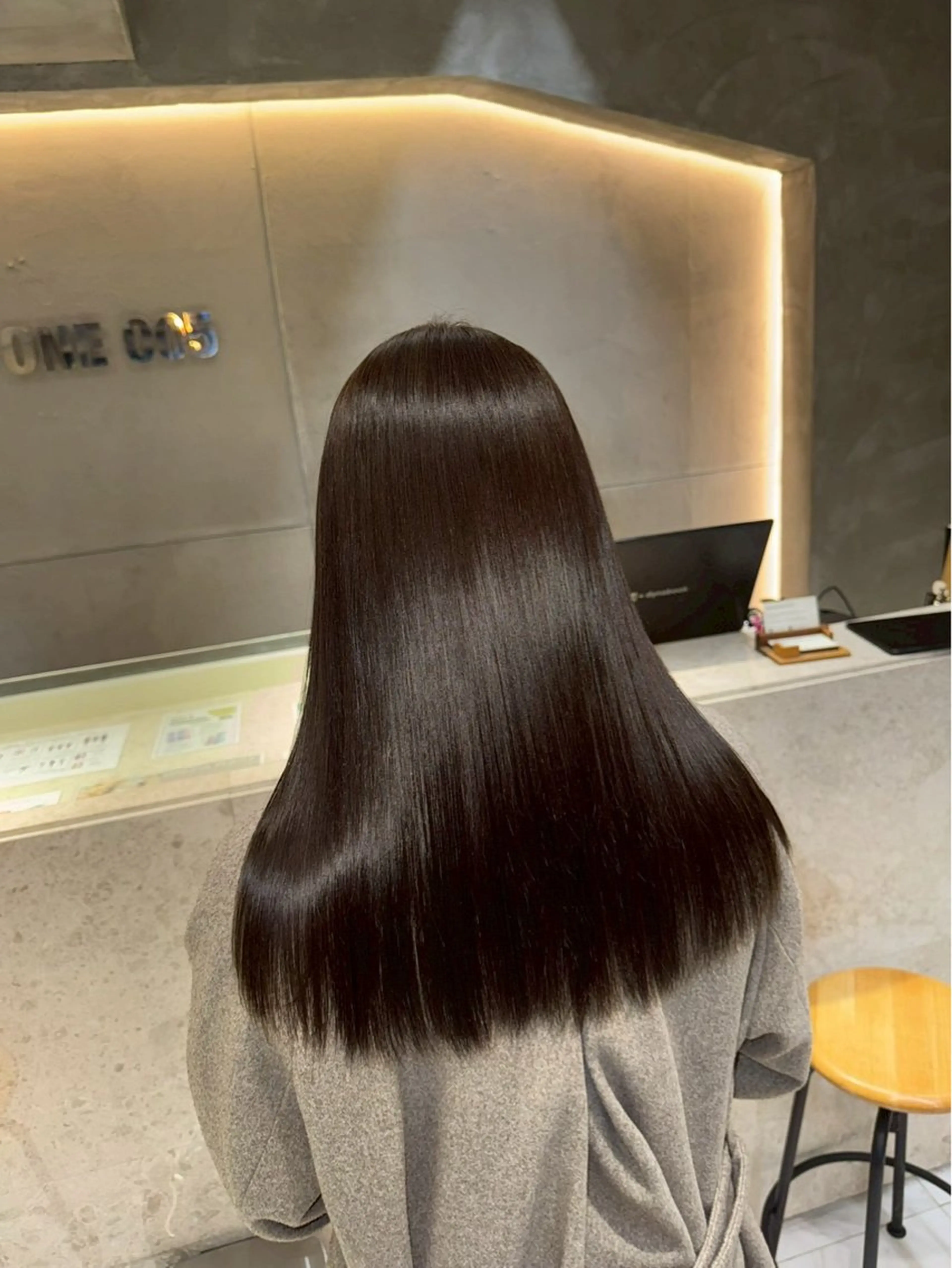 ロング カラー ヘアカラー タケダ ナナミのヘアスタイル