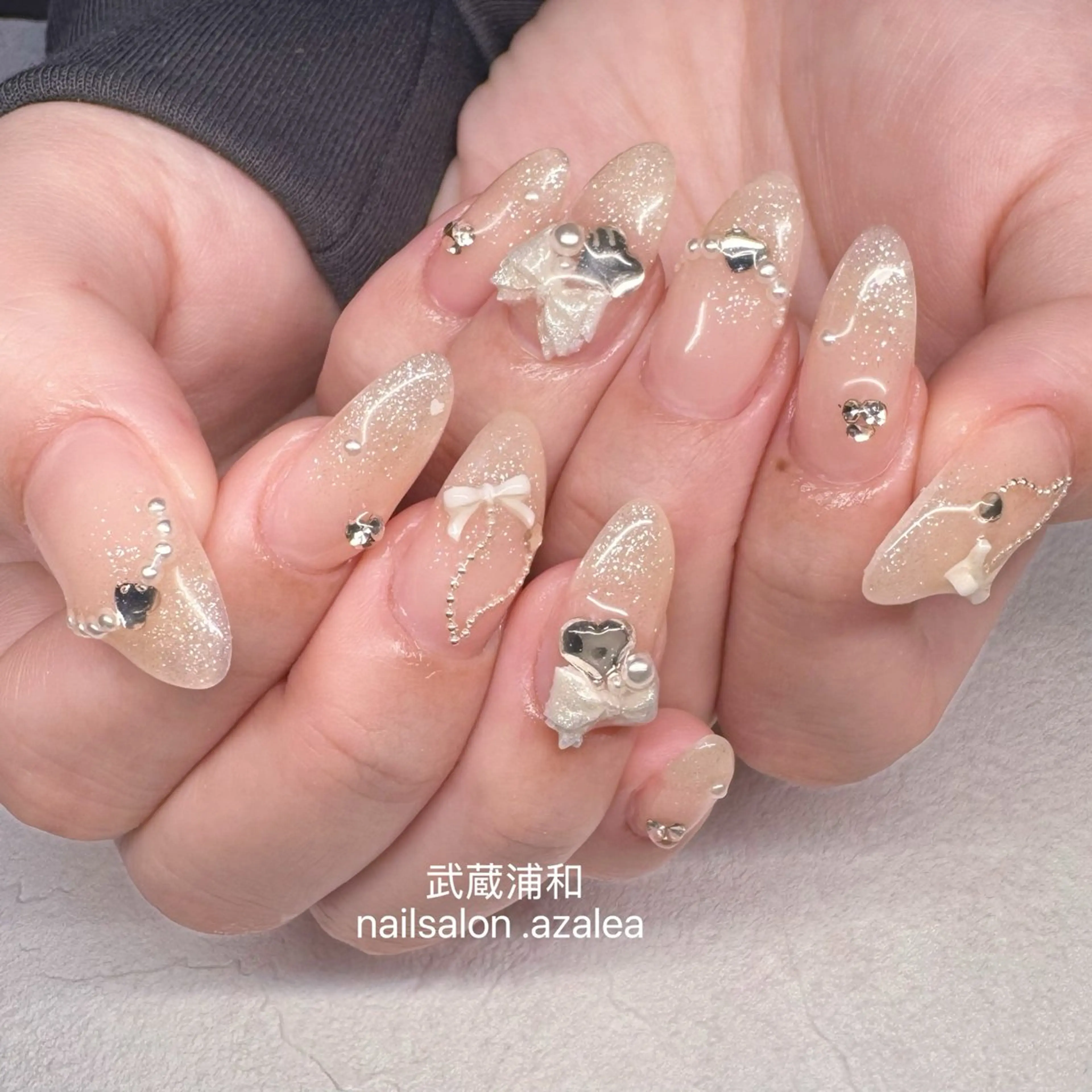 ネイル ハンドネイル R inのネイルデザイン