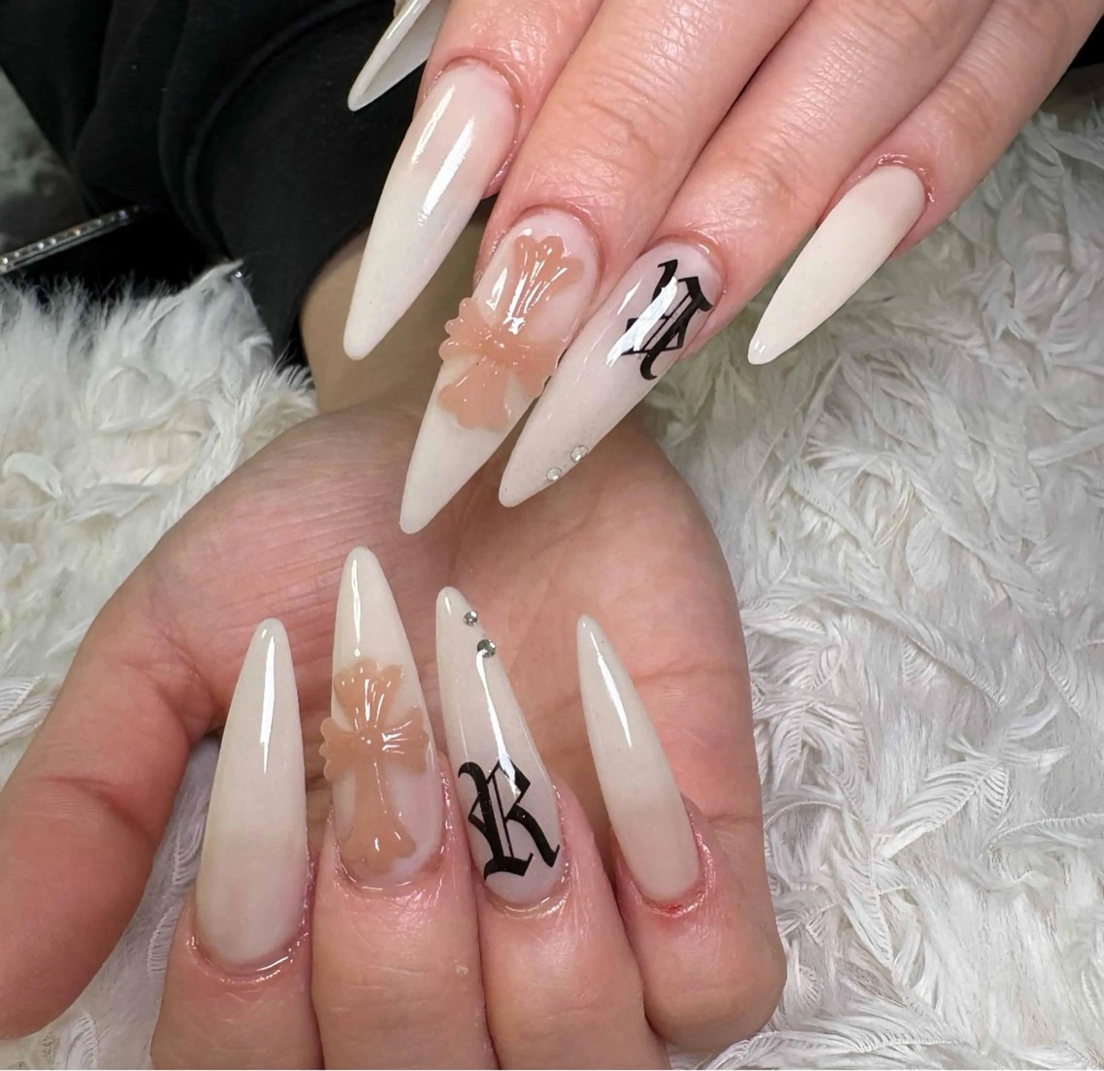 ネイル MoonHi Nail 朝霞台のネイルデザイン