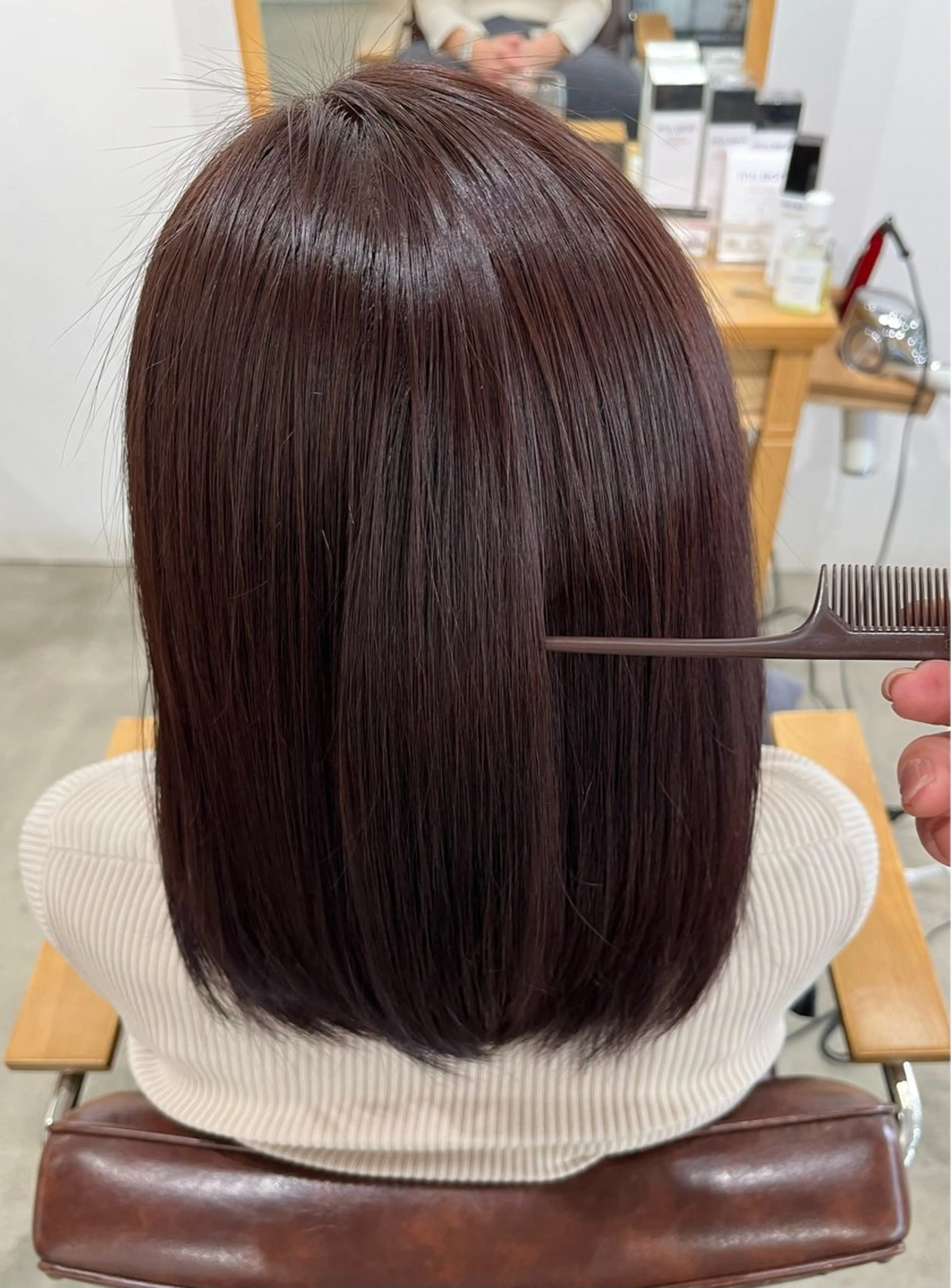 ミディアム 髪質改善 カット ヘアカラー トリートメント 三島 有佳里のヘアスタイル