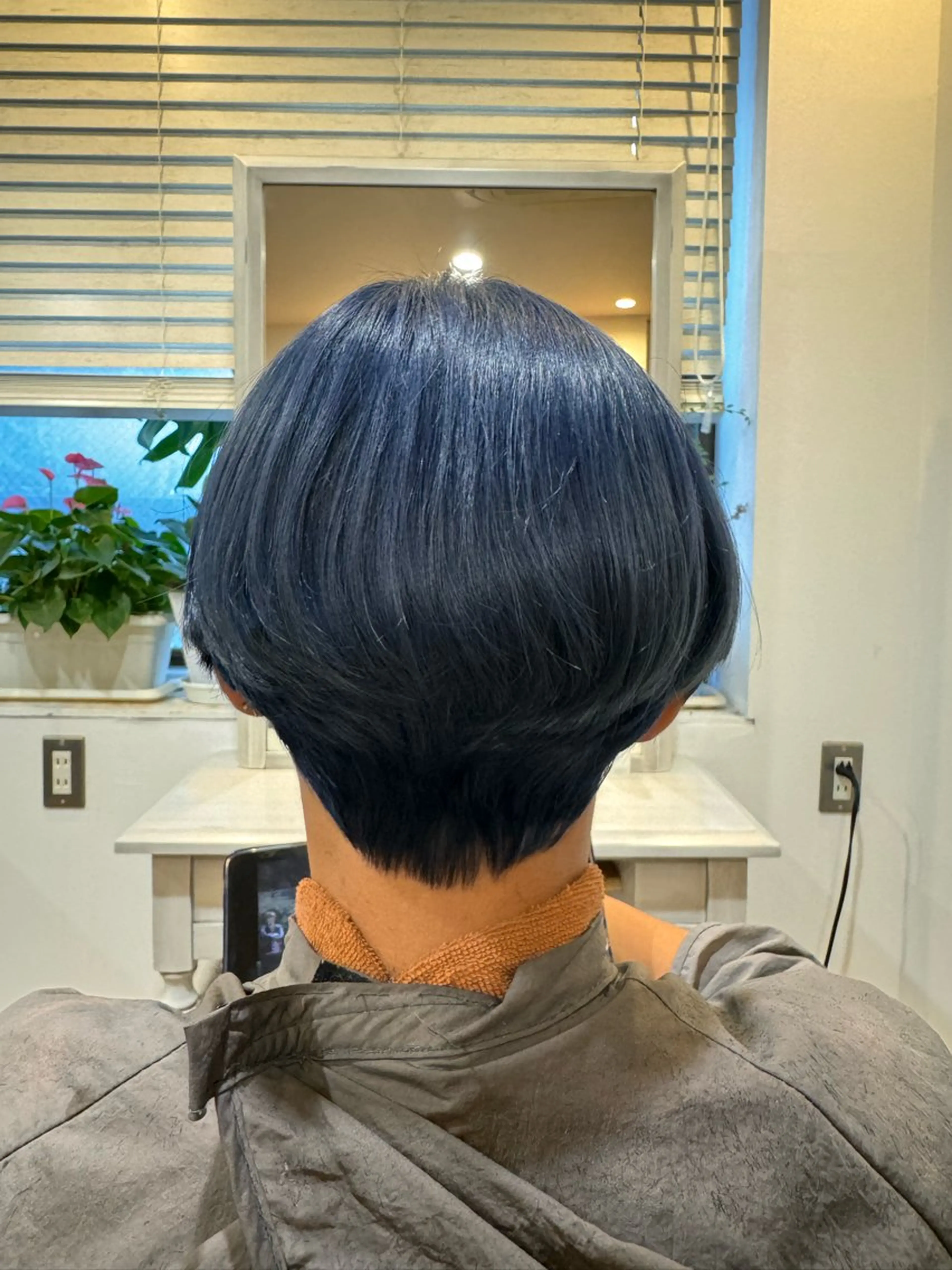 カラー メンズ ブルーカラー ネイビーカラー 調整中です🙇‍♀️ 高橋さらのヘアスタイル