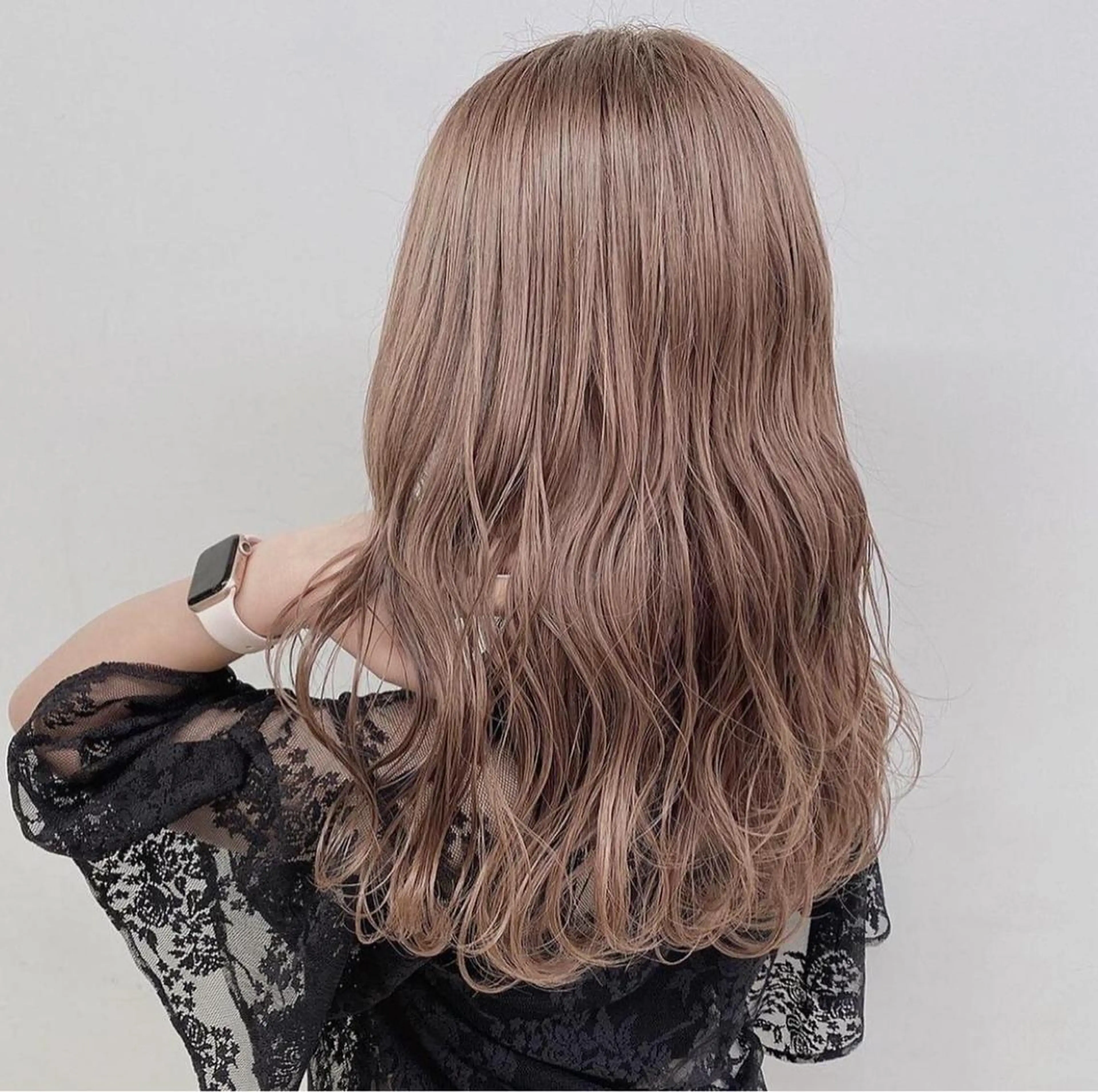 ロング カラー ヘアカラー トリートメント ヘッドスパ ヘアセット 🥞ベージュ系カラー 【すずきりほ】🥞のヘアスタイル