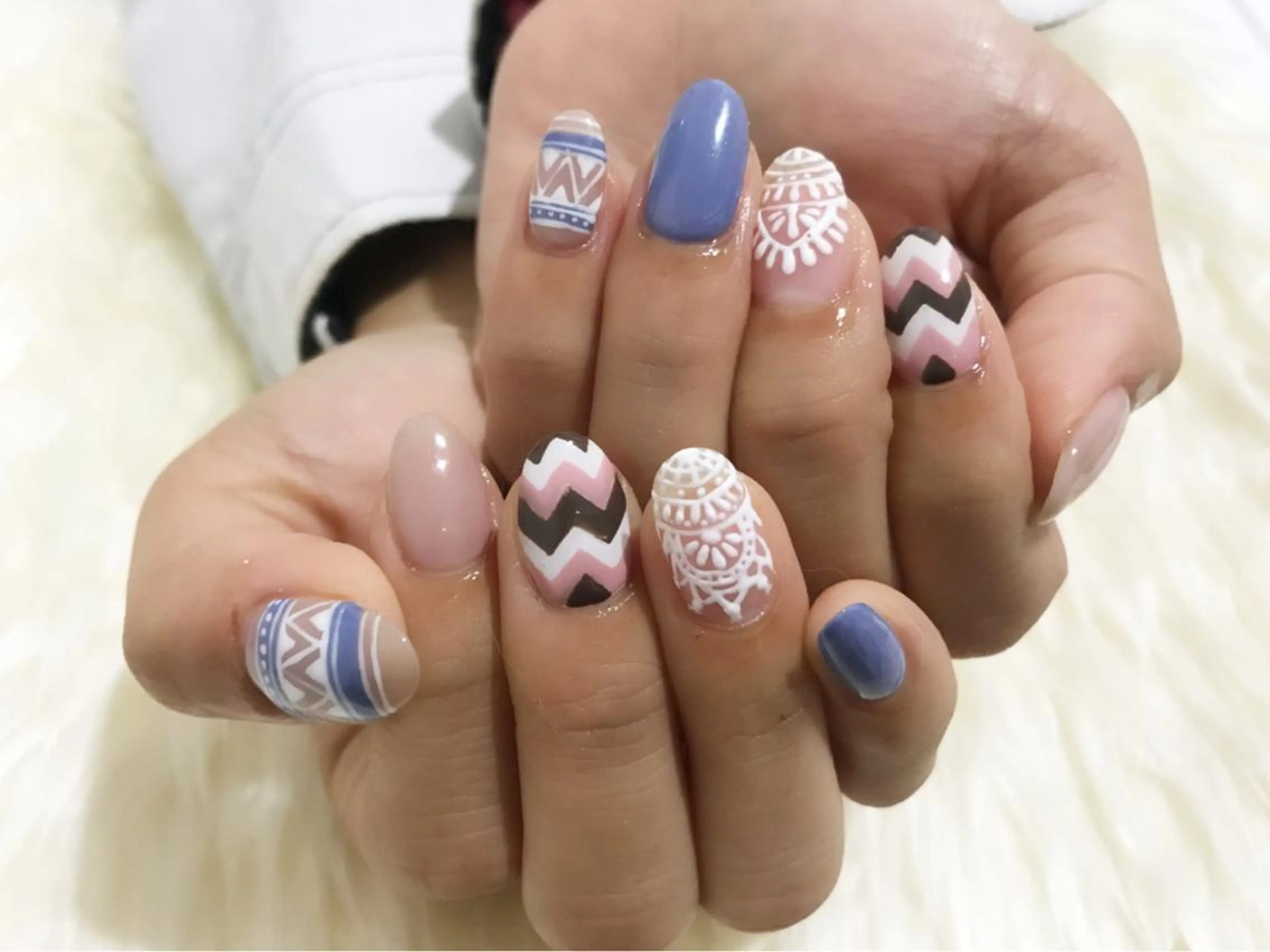 ネイル ネイルサロン sheenのネイルデザイン