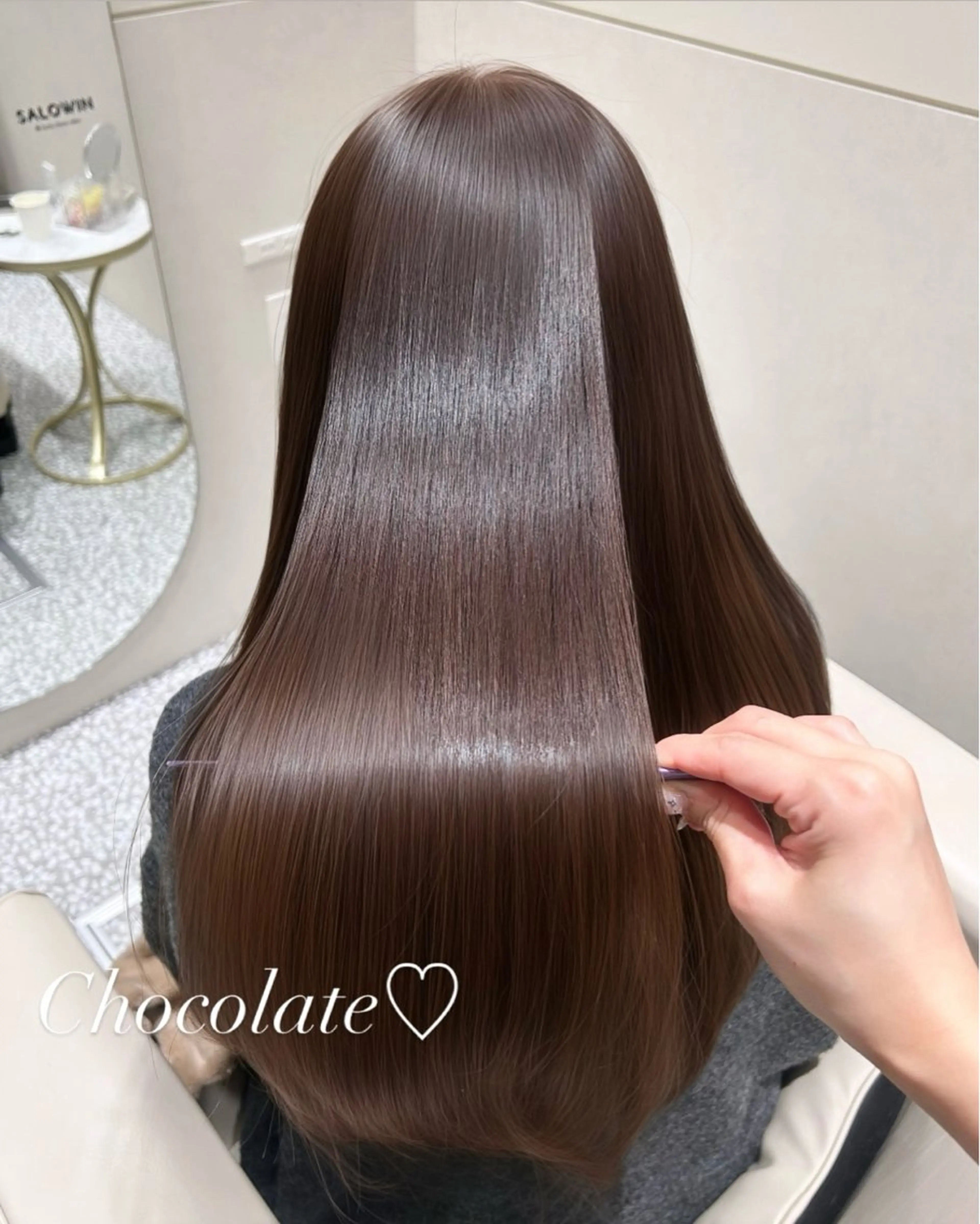 セミロング カラー カット ヘアカラー トリートメント 🩷韓国ヘア/ヨシン モリ🩷Maikaのヘアスタイル