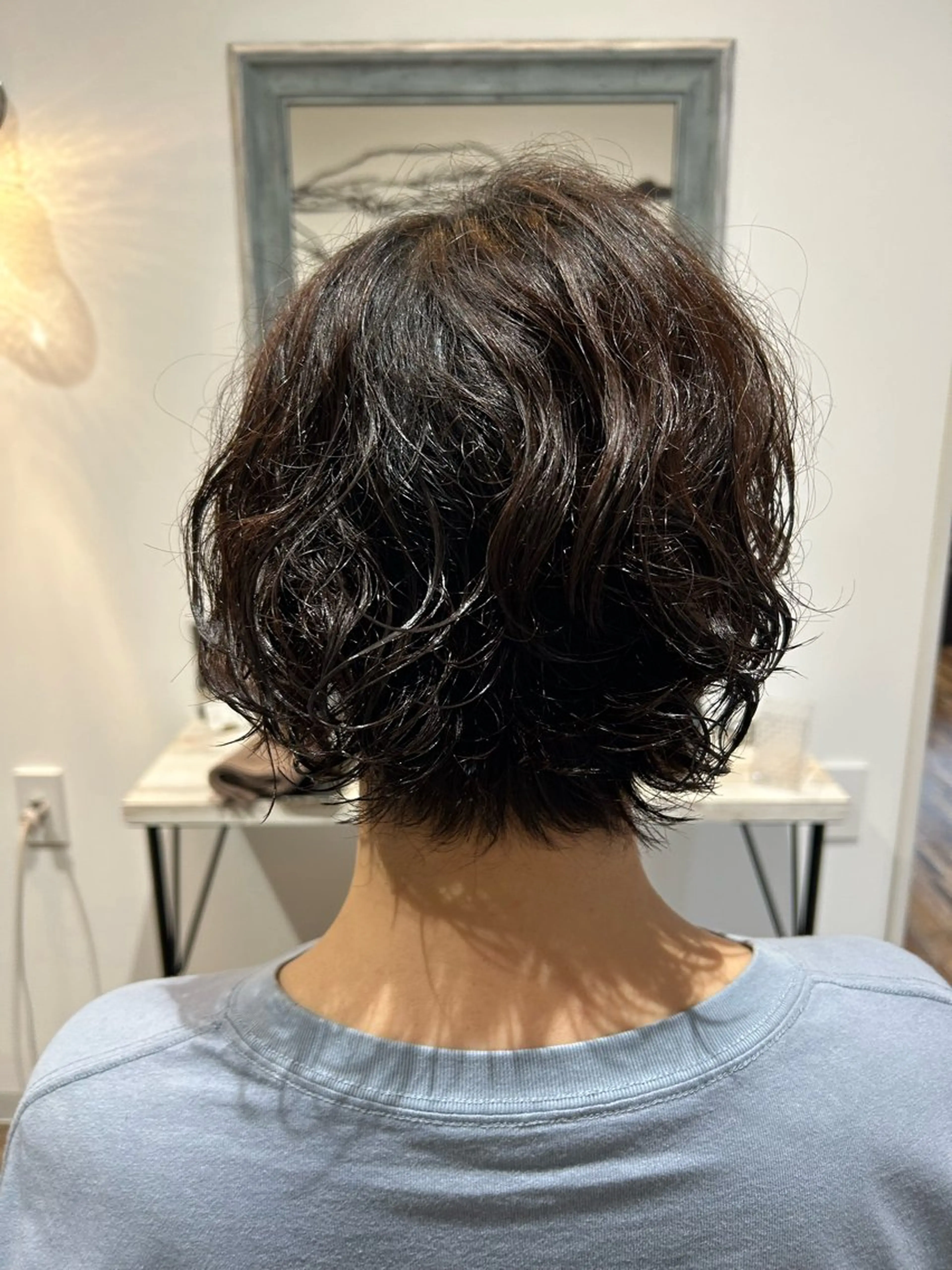 ショート くせ毛 ショートヘア 高木 瑶子のヘアスタイル