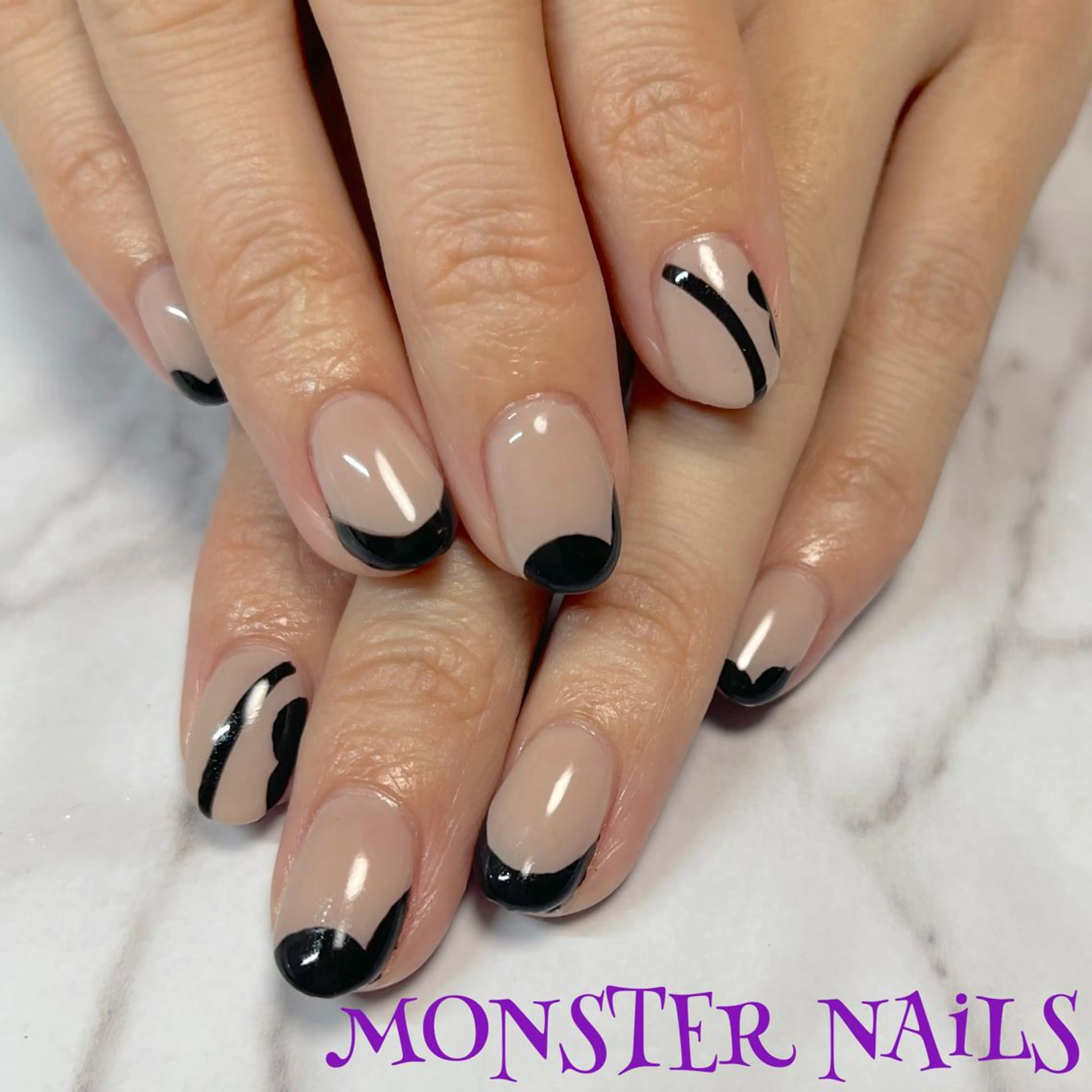 ネイル MONSTER NAiLSのネイルデザイン
