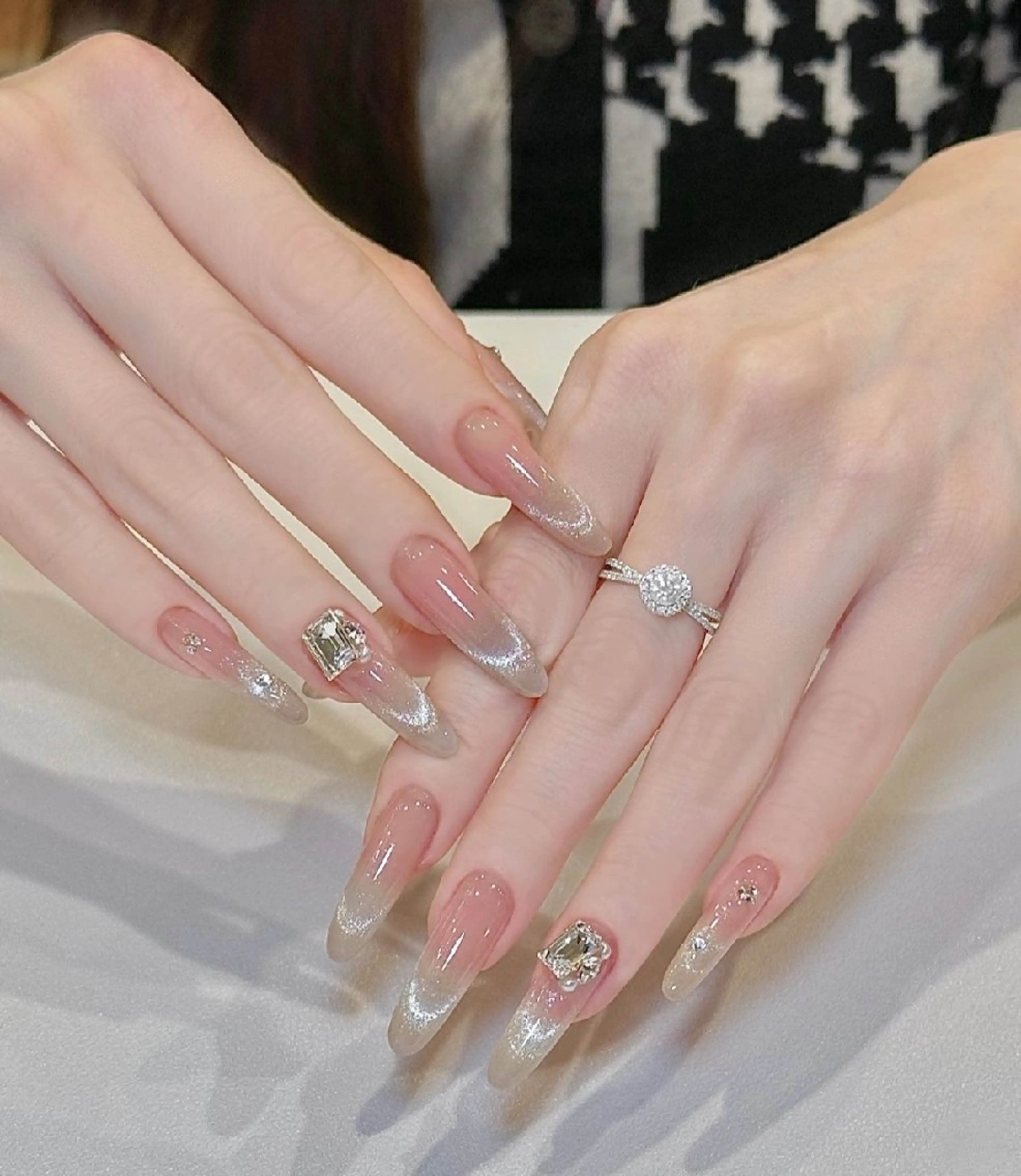 カラー  Nail 秋(アキ)のネイルデザイン