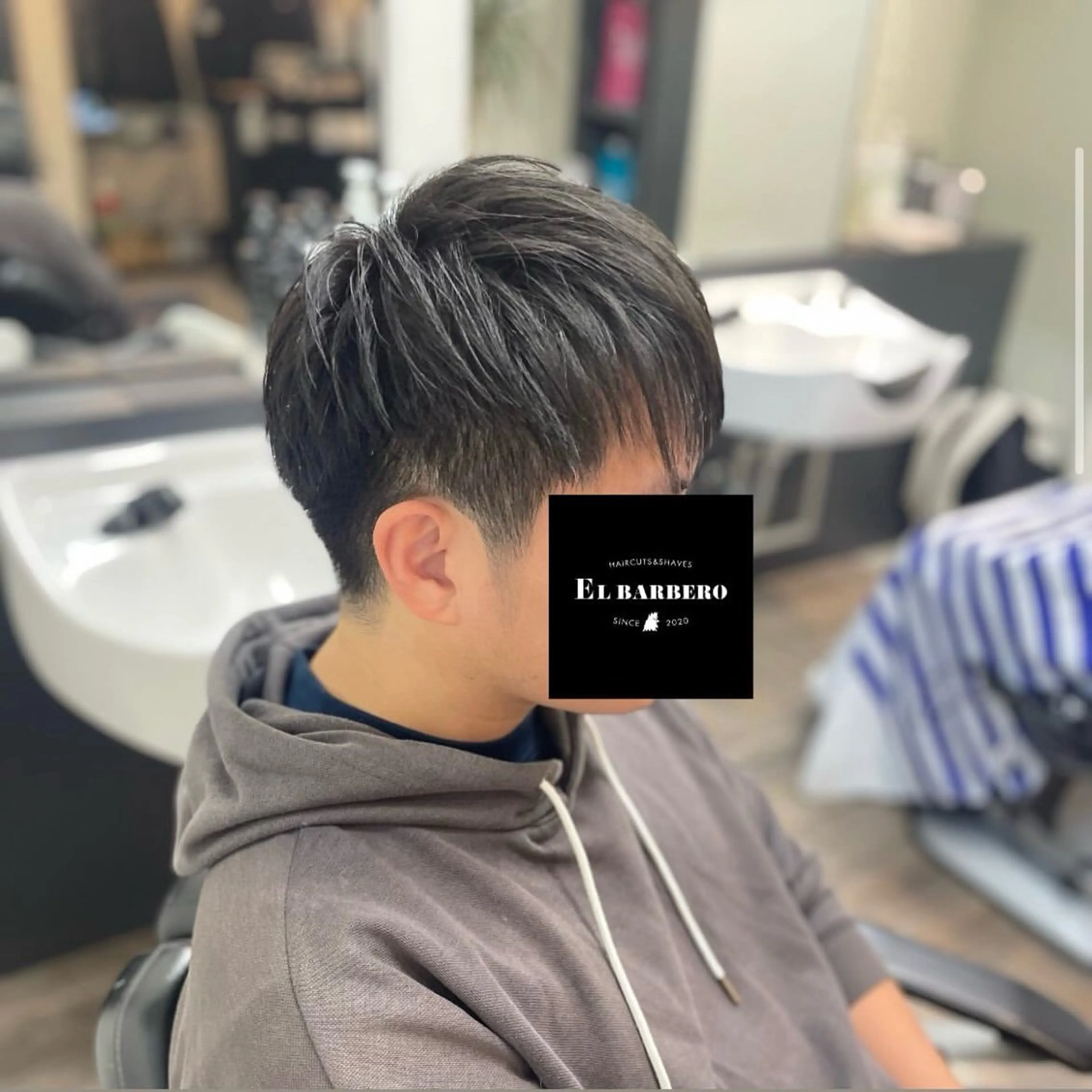ミディアム 野呂 燈のヘアスタイル