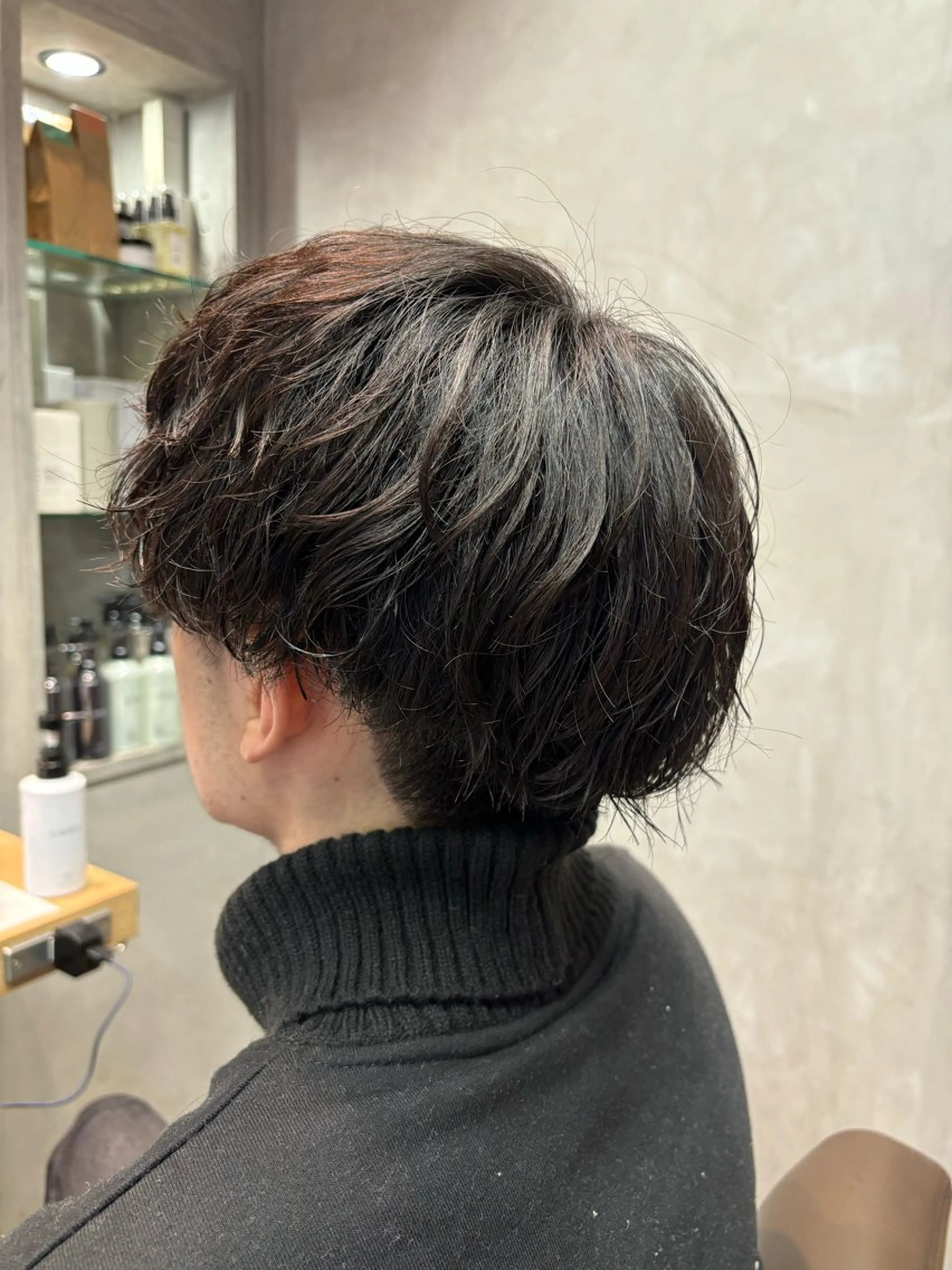 パーマ メンズ メンズパーマ 🎀縮毛矯正.暗髪 .艶髪🩶ちひろのヘアスタイル