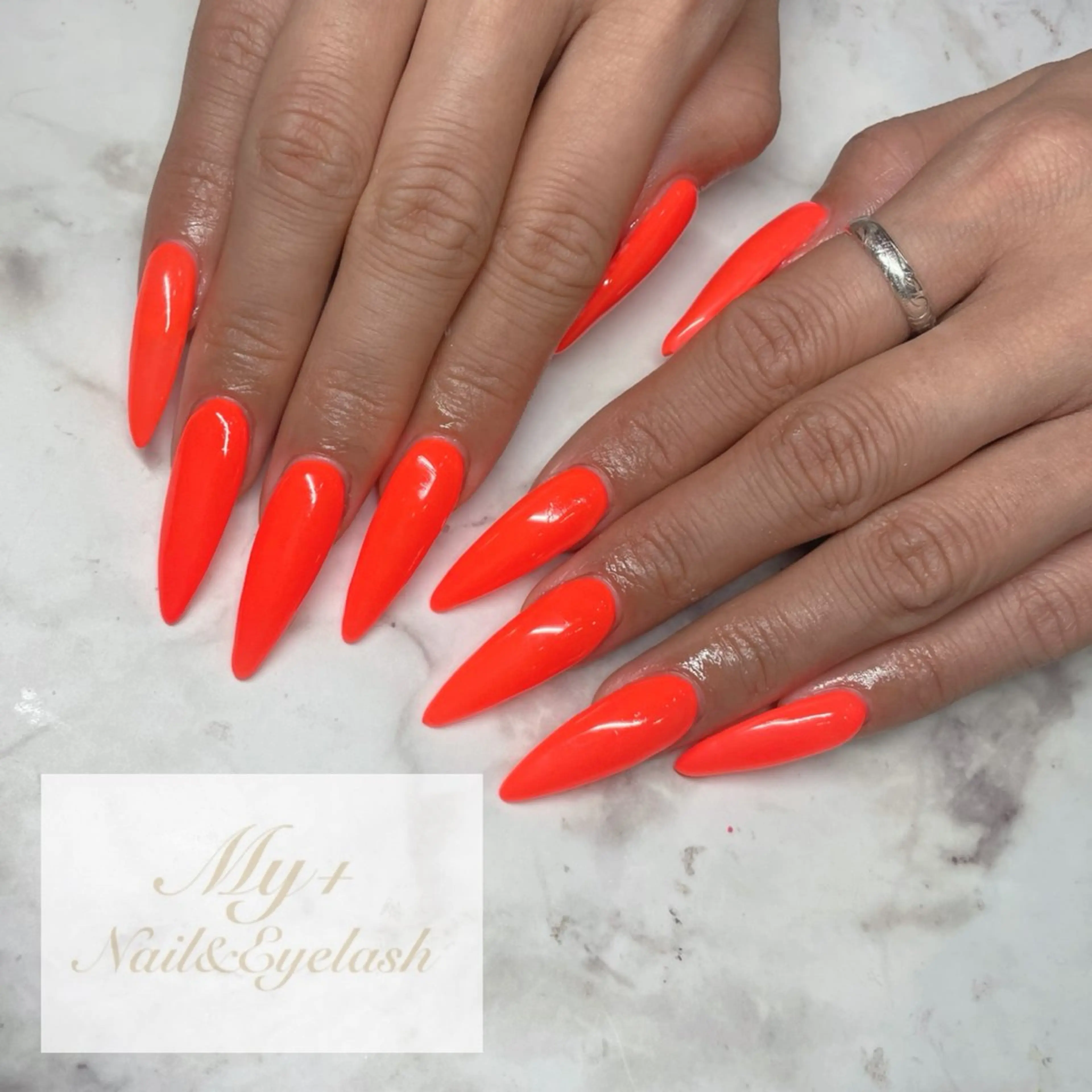 ロング ハンドネイル My+ Rihoのネイルデザイン