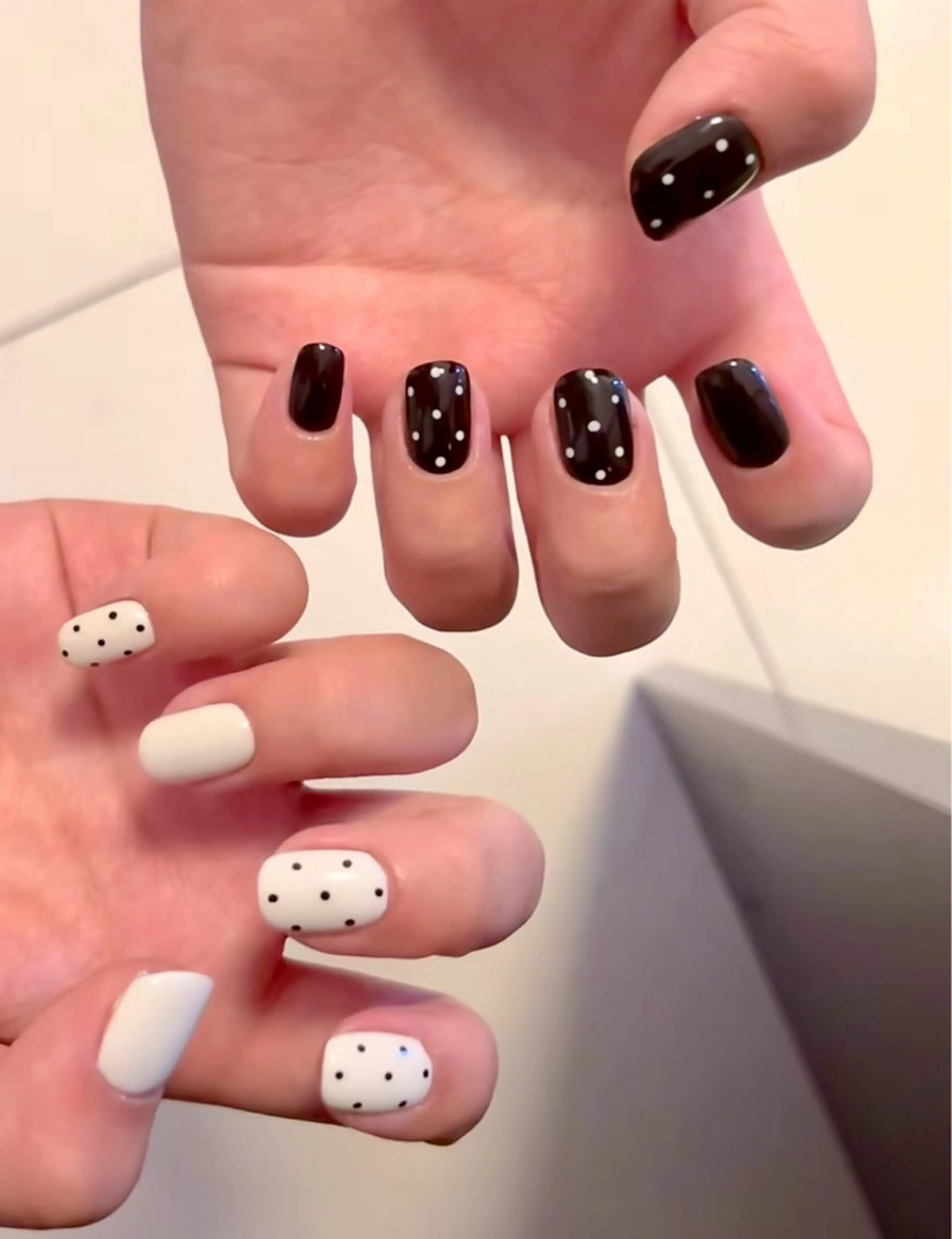 ネイル アートネイル オーロラネイル チークネイル 長さ出し フレンチネイル ハンドネイル Yumi Nail Seiのネイルデザイン