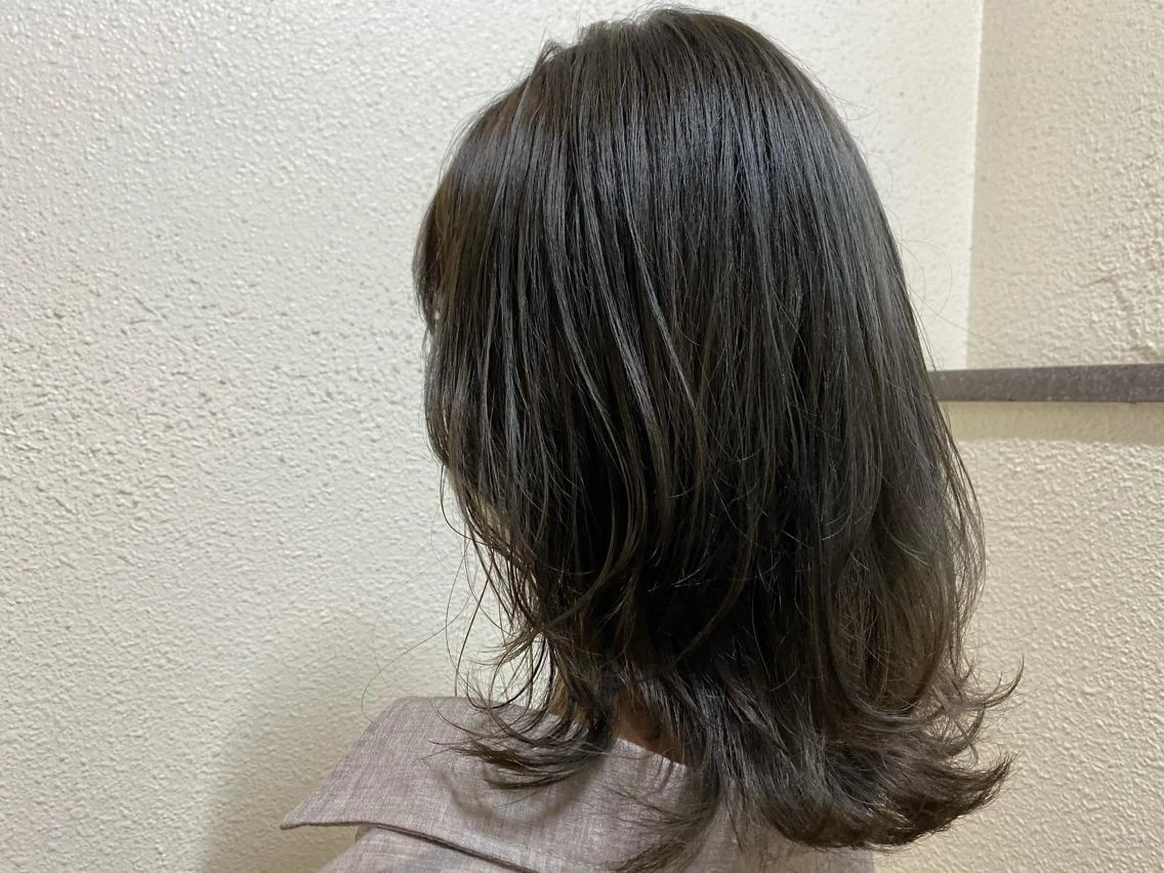 ミディアム カラー グレージュ 半個室女性salon 🩰Natsumiのヘアスタイル