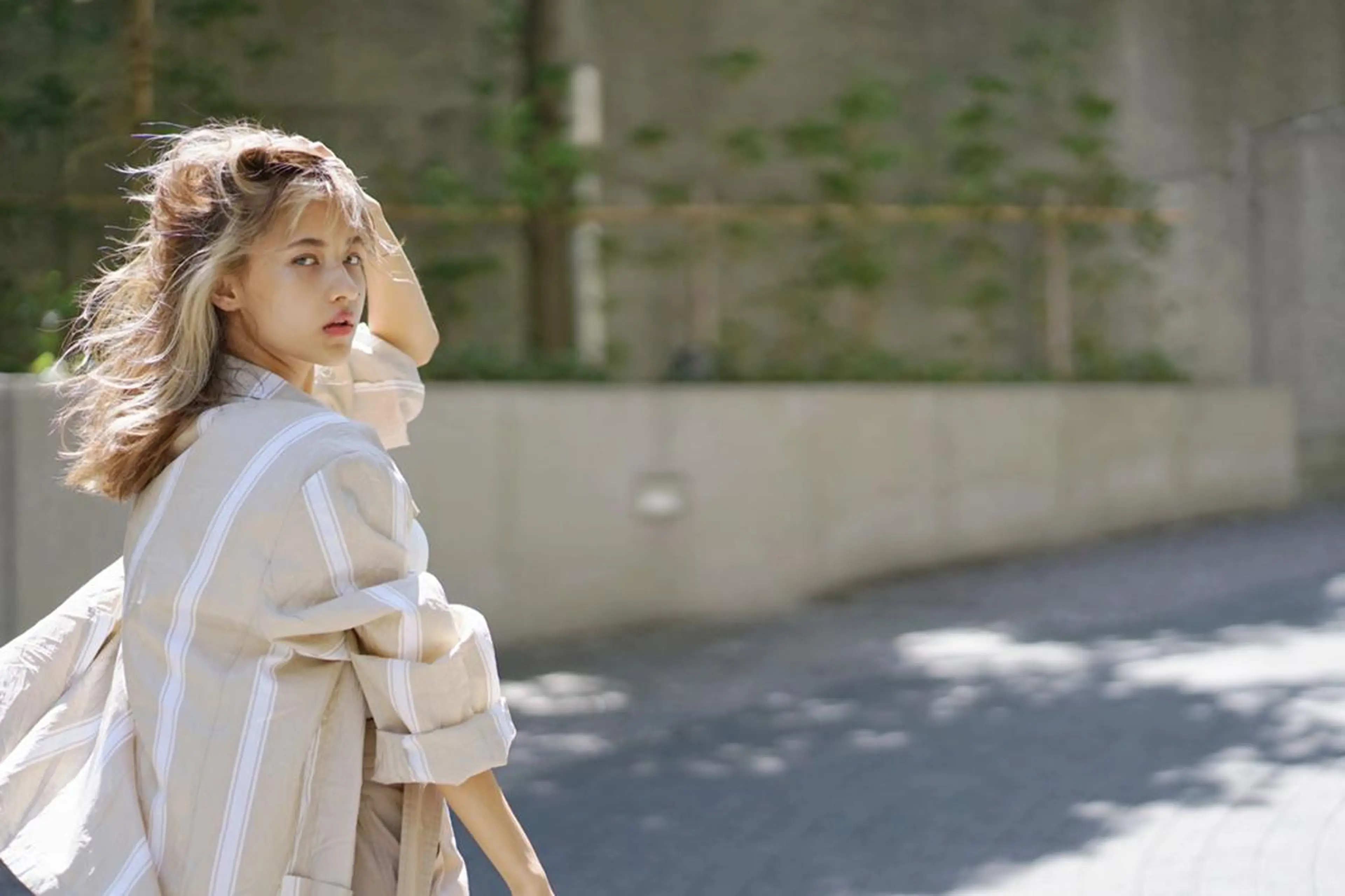 セミロング カラー 小島 光雄のヘアスタイル