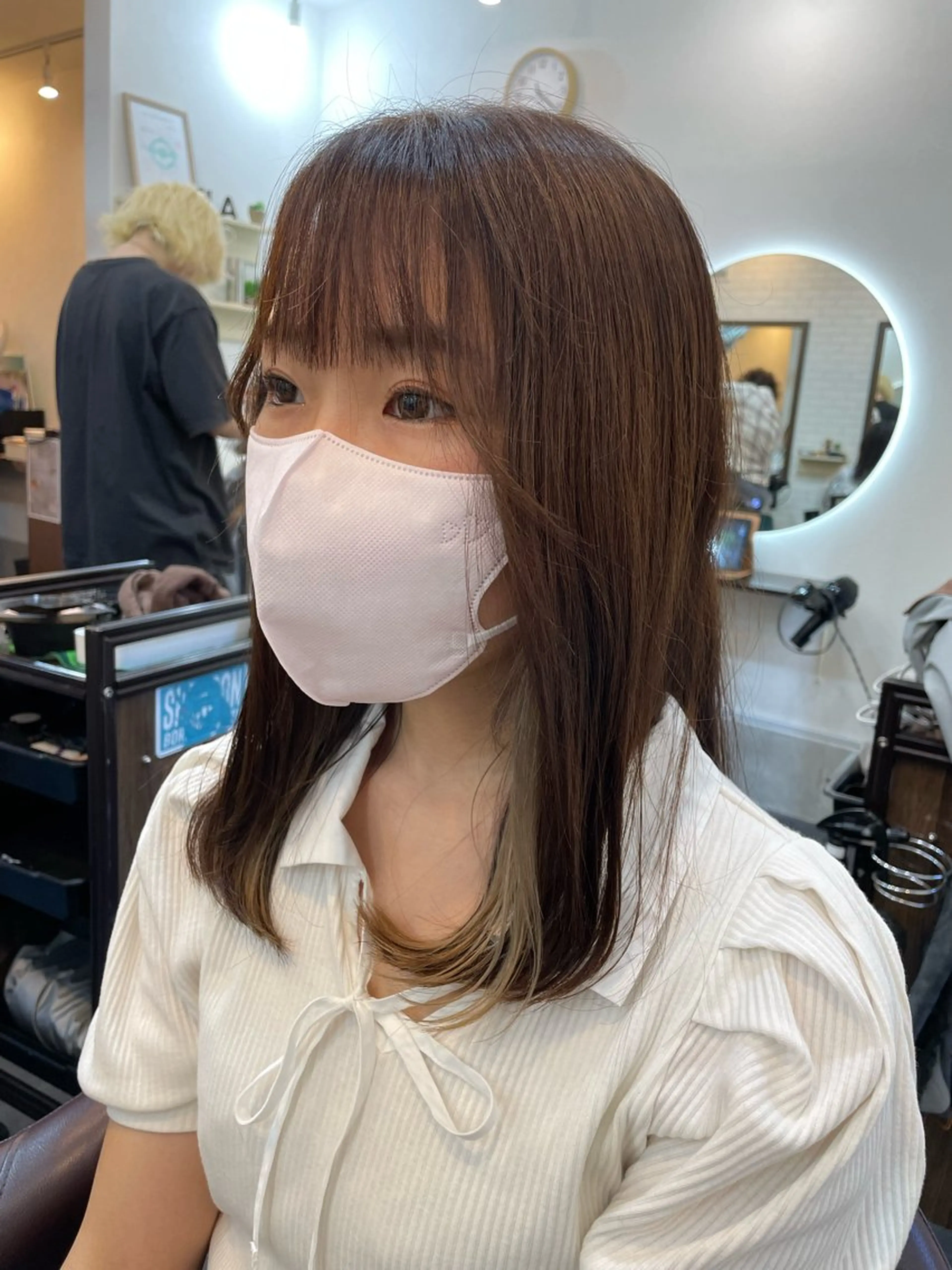 カラー ベージュカラー ブリーチ ホワイトベージュ 米本 匠のヘアスタイル