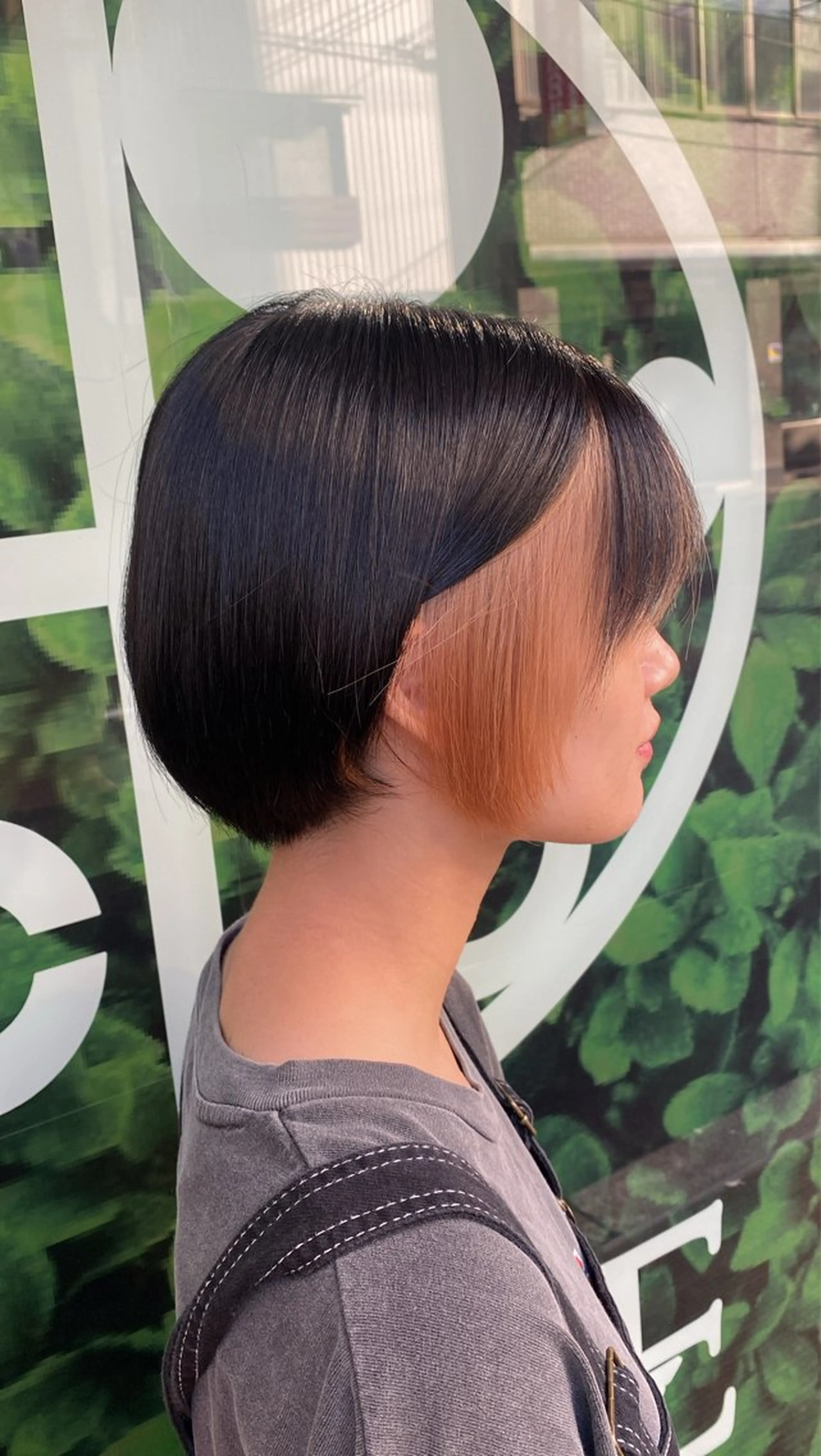 ショート カラー 限界オタク美容師 💜Natsuki☁のヘアスタイル