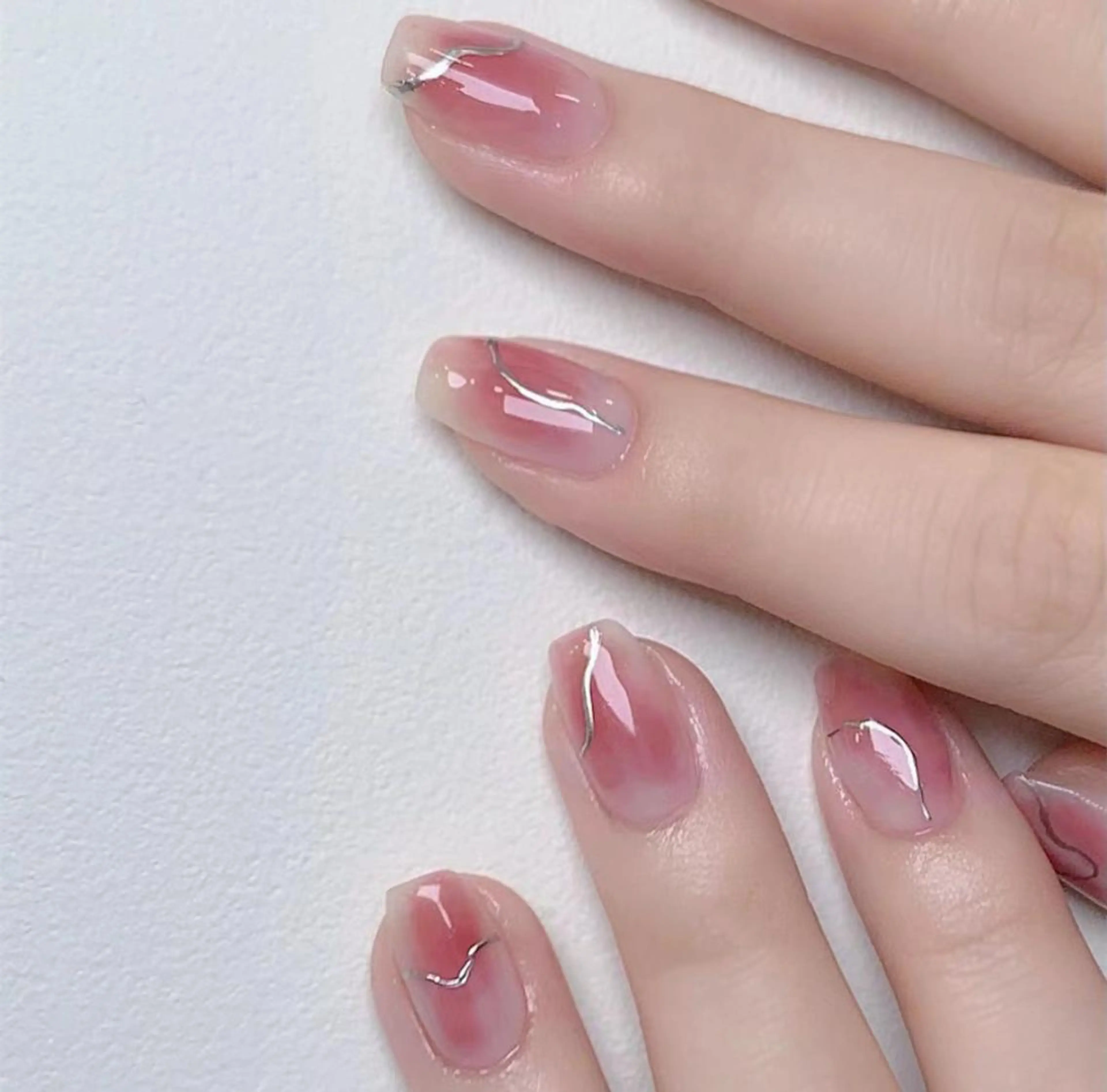 ネイル ハンドネイル ハンドケア ✨Serenity Nail salonのネイルデザイン