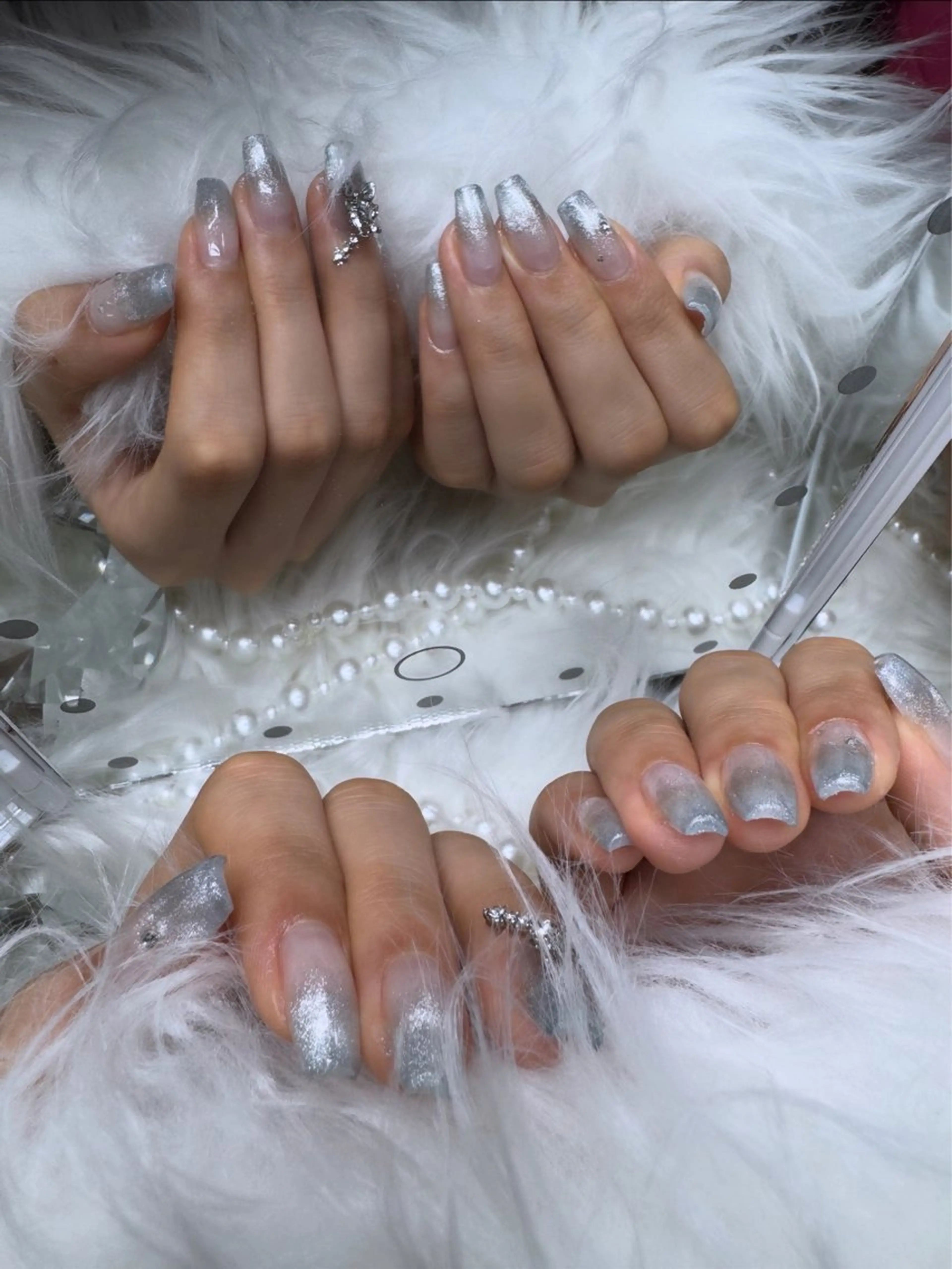 ネイル グラデーション マグネットネイル スカルプネイル ハンドネイル ꕤ︎︎牧野 麻衣ꕤ︎︎のネイルデザイン