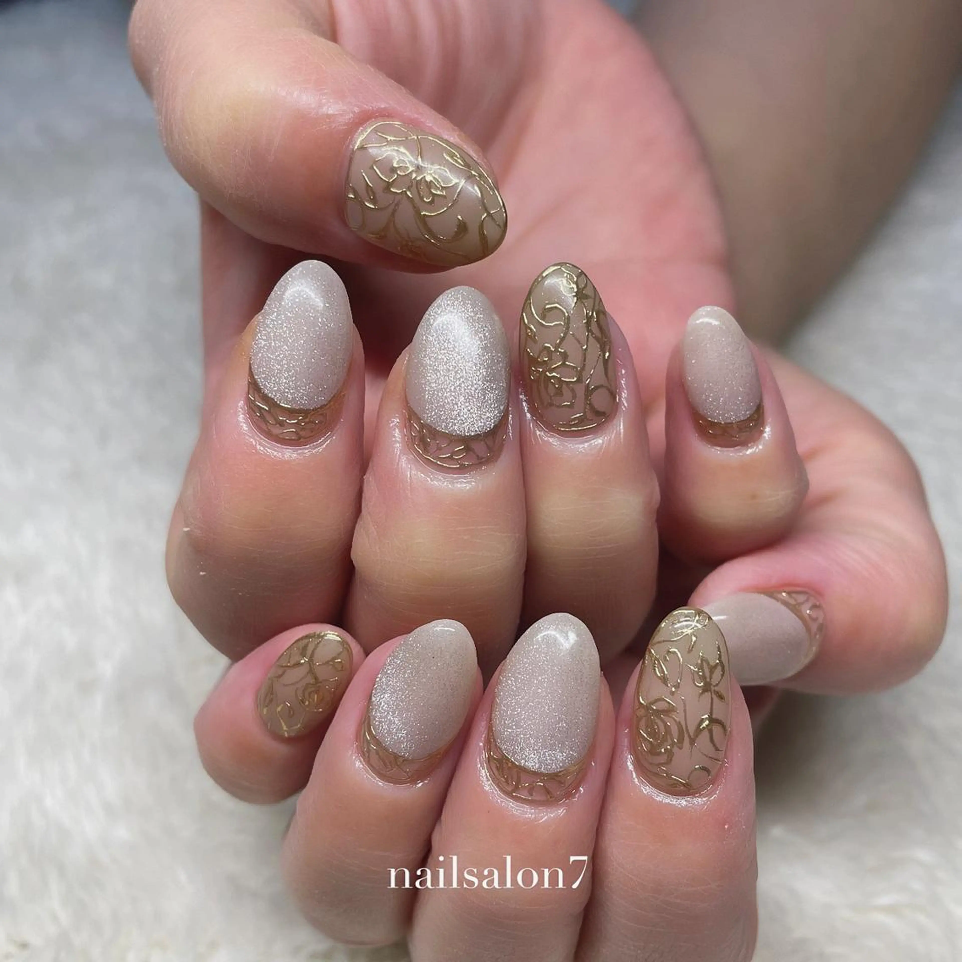 ネイル アートネイル マグネットネイル ミラーネイル ハンドネイル NAILSALON7 nanaのネイルデザイン
