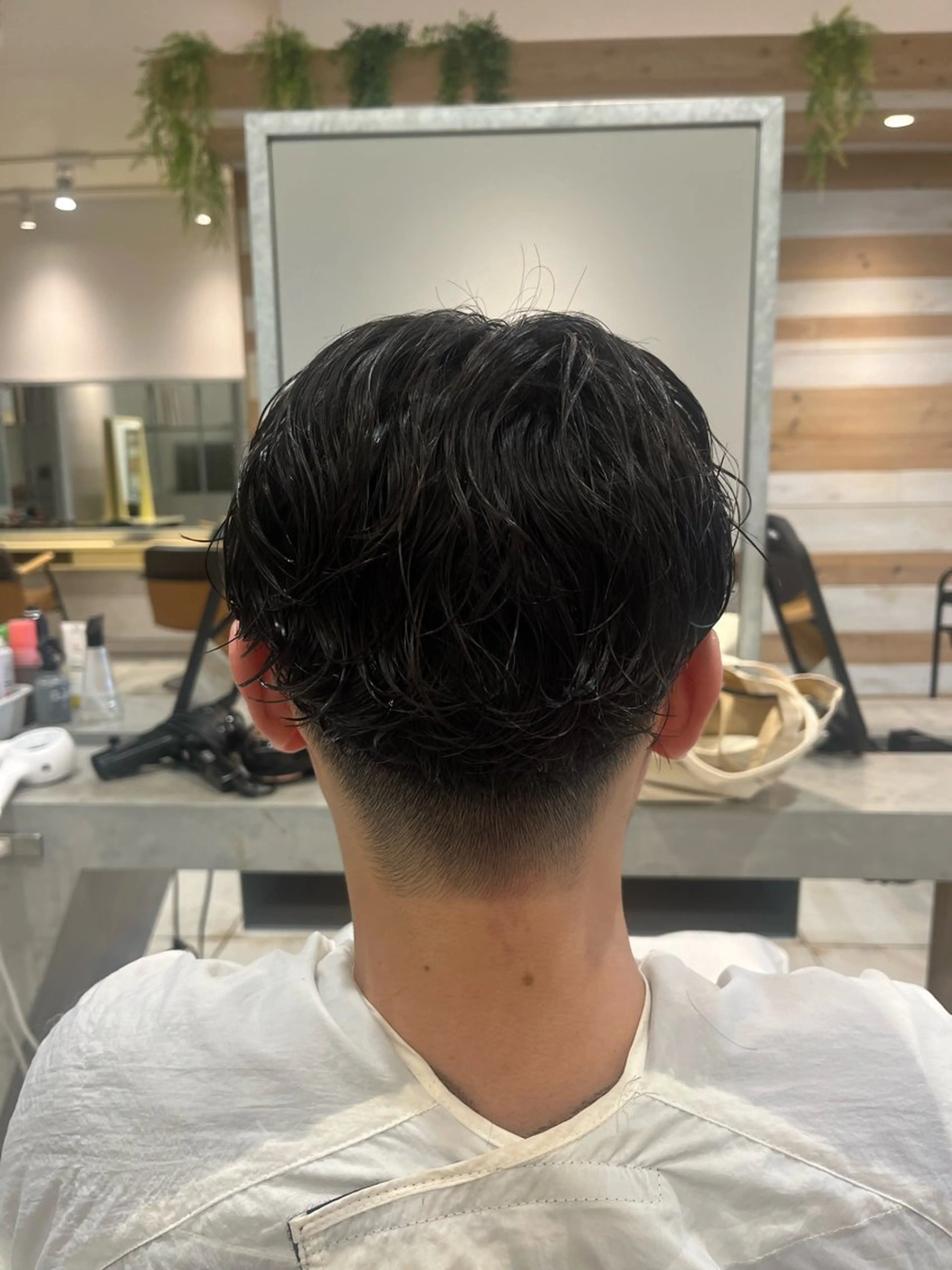 パーマ メンズ カット EIGHT MEN 池袋西口店 【エイト】 (メンズサロン エイト メン イケブクロニシグチテン)所属・清水 men'sパーマ特化のヘアスタイル