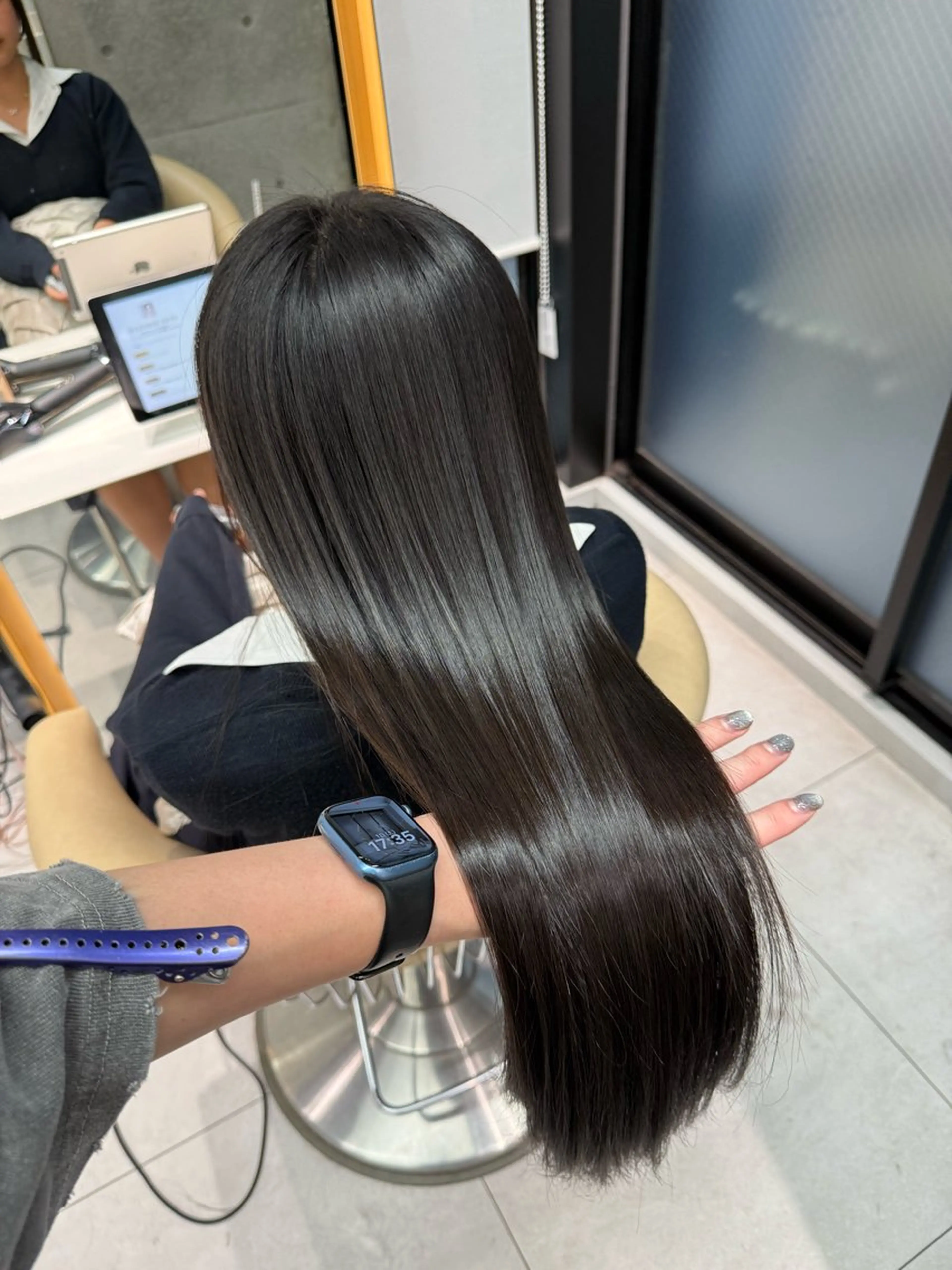 ロング カラー 髪質改善 縮毛矯正 トリートメント 酸性ストレート 酸熱トリートメント あいり／艶髪 、透明感カラー🩶のヘアスタイル