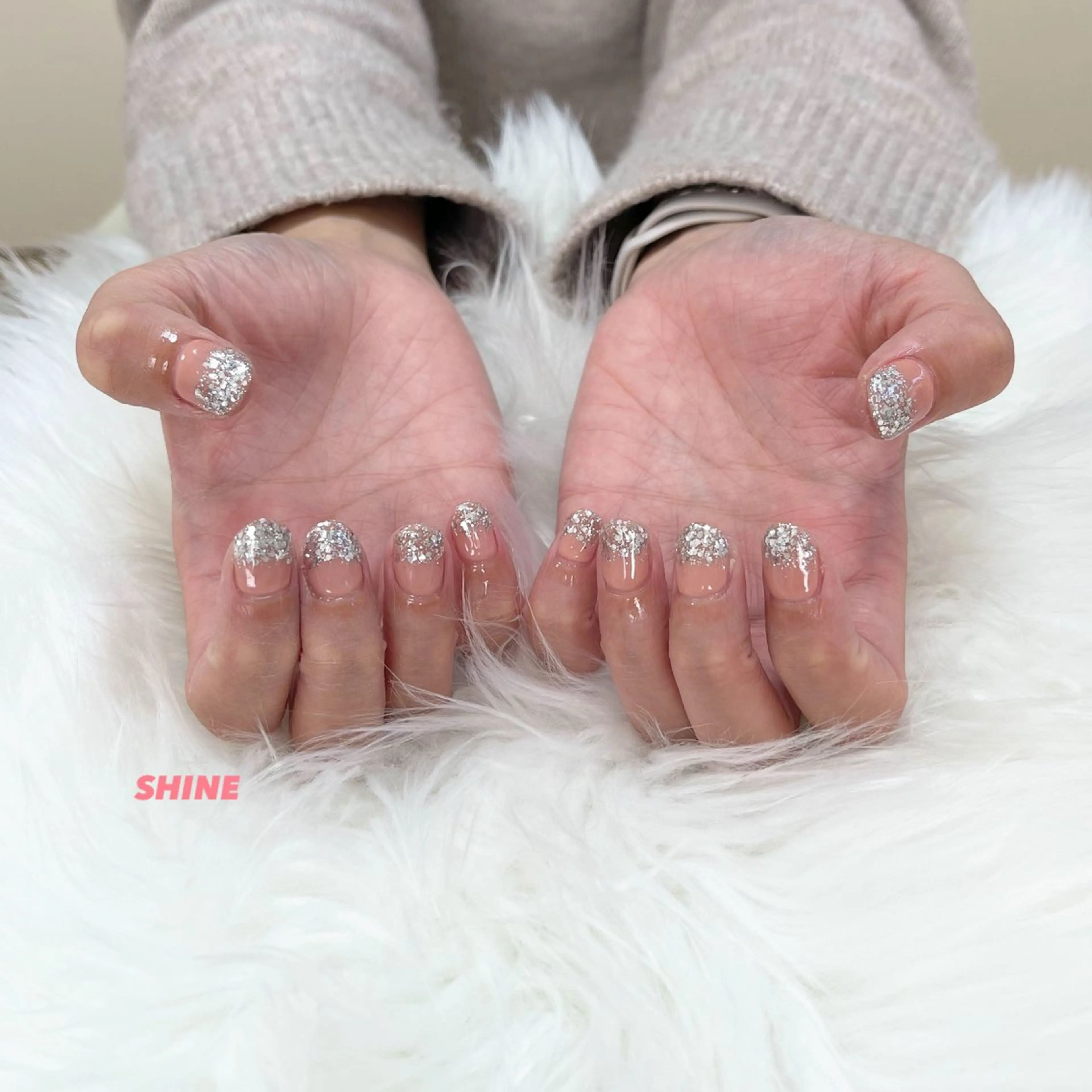 ネイル グラデーション ラメ(グリッター) ラメグラデーション ワンカラーネイル ピンク SHINE nail salonのネイルデザイン