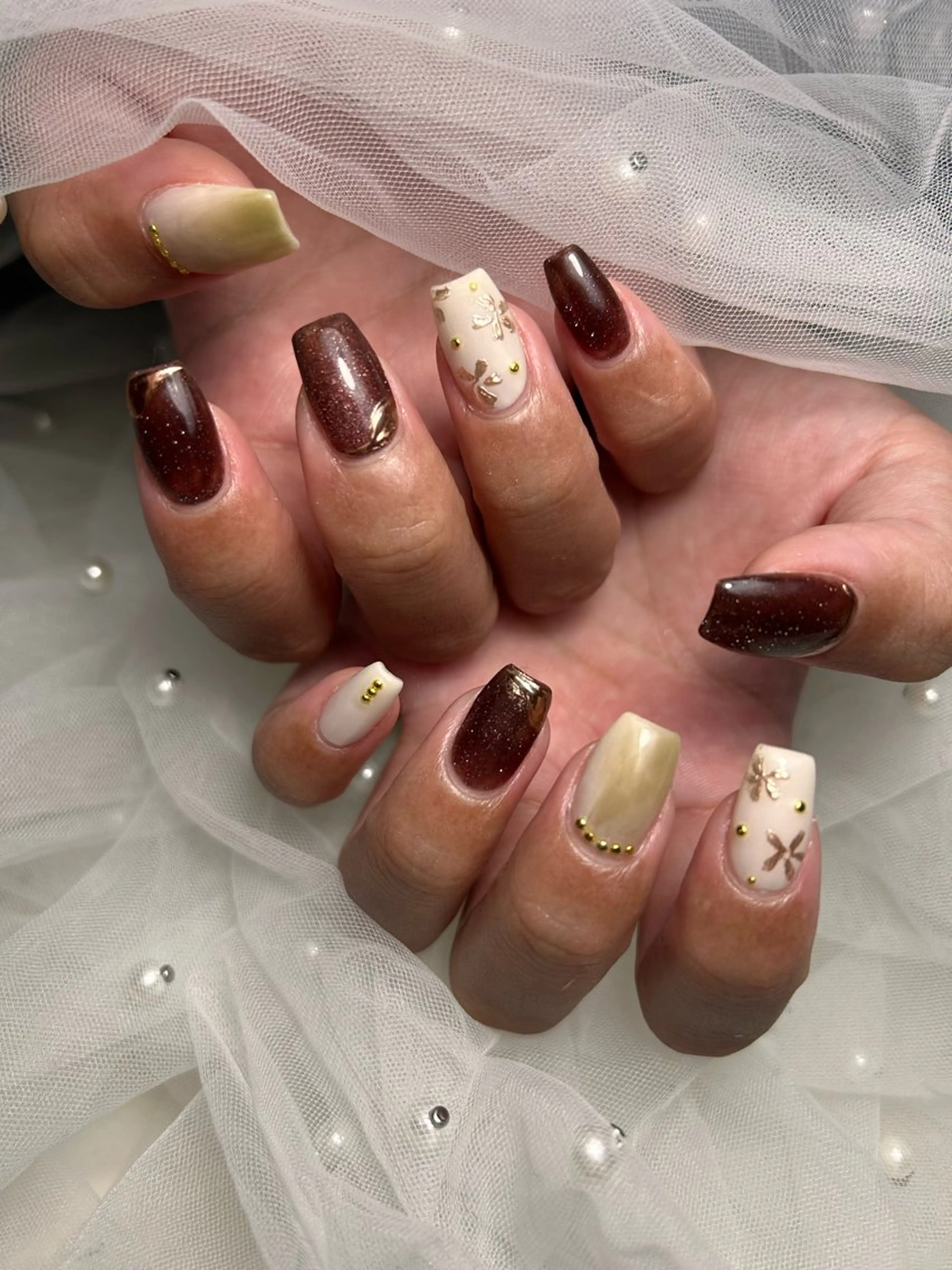 ネイル ハンドネイル フットネイル ✴︎ Delightのネイルデザイン