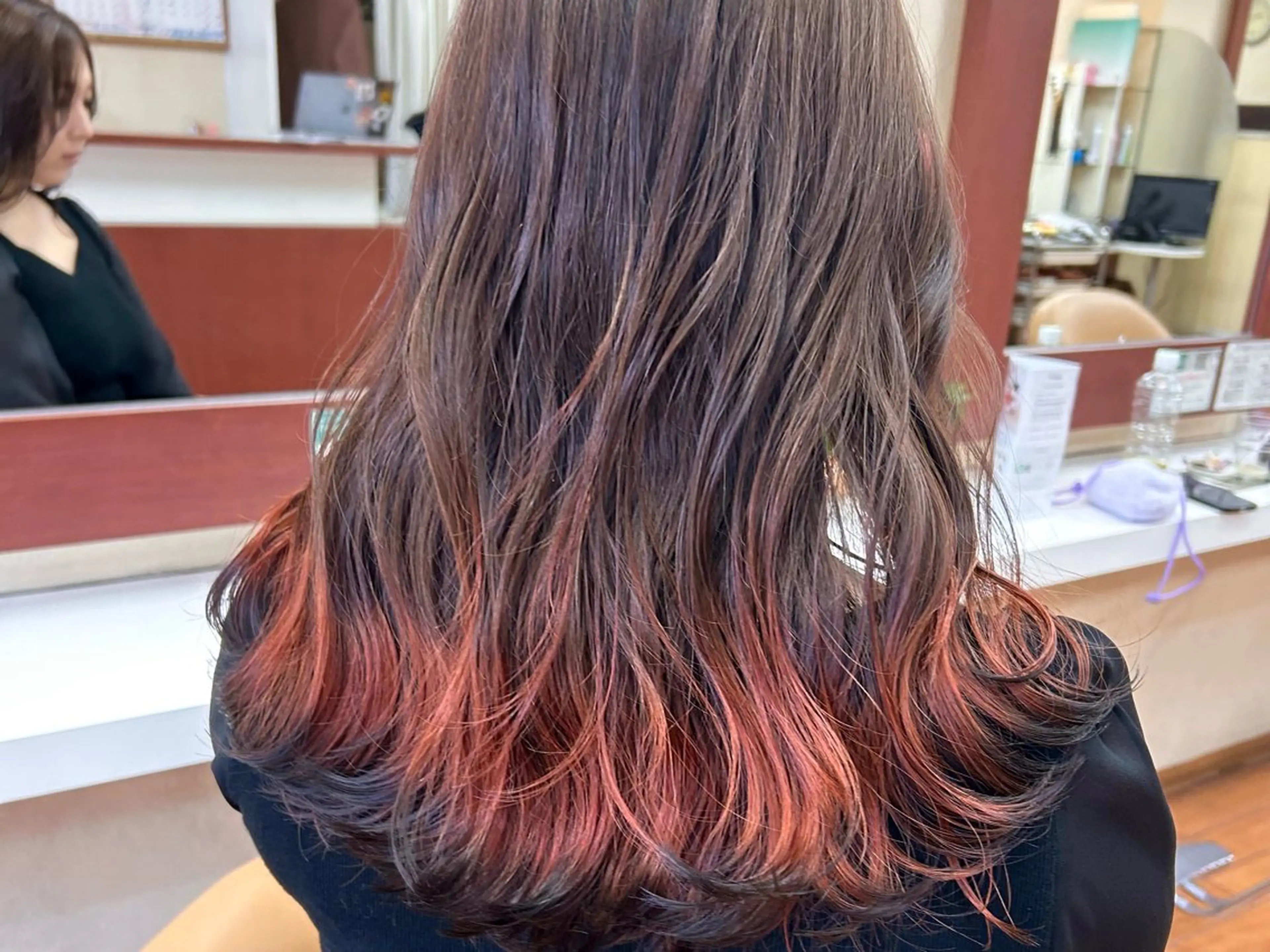 セミロング トリートメント カット ヘアカラー 濱川 良栄のヘアスタイル