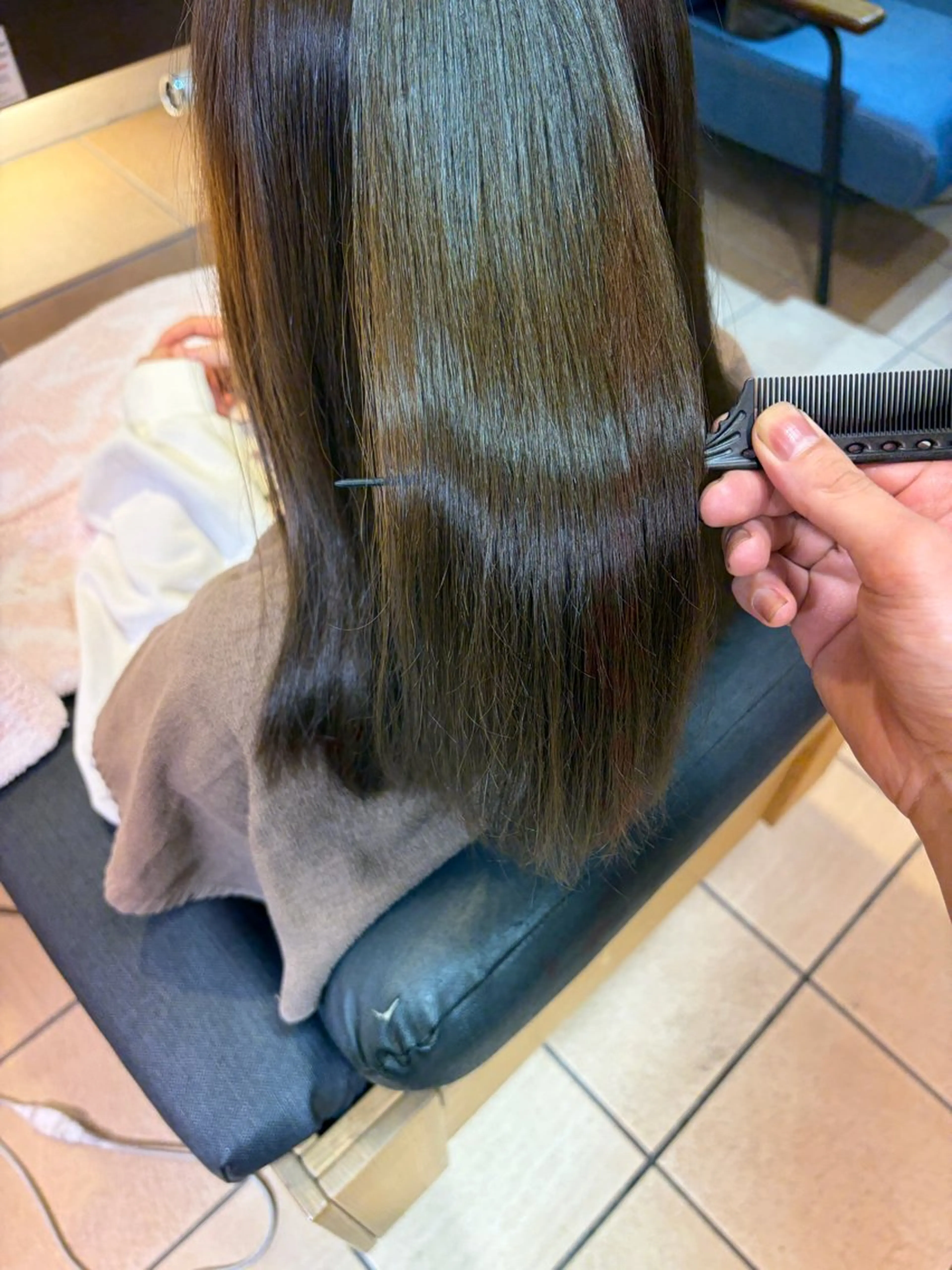 ミディアム ヘアカラー 濱川響太レディース カットモデルのヘアスタイル