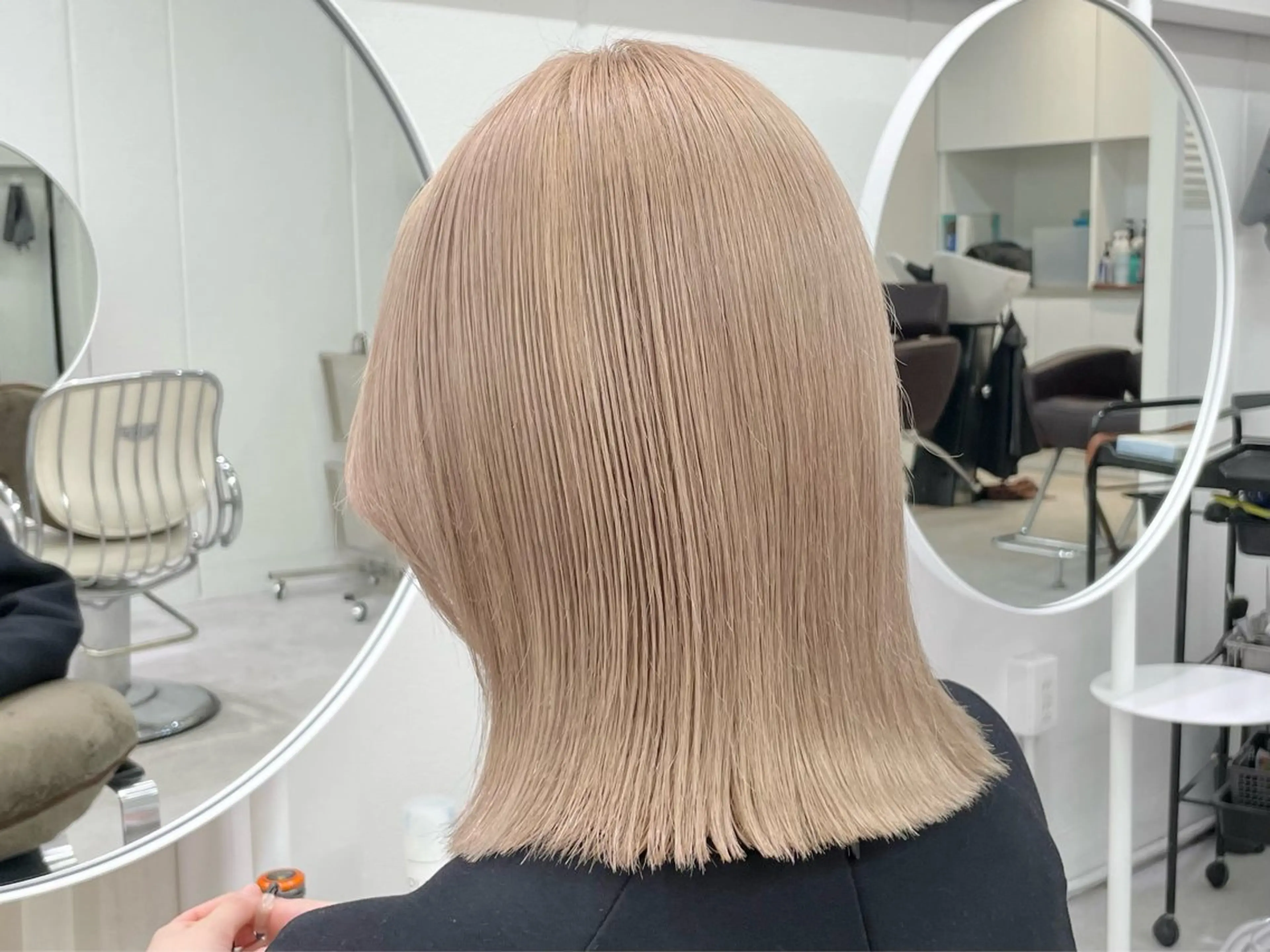 ミディアム カラー ヘアカラー トリートメント 🔷ダブルカラーハイ トーン🔷櫻井走のヘアスタイル