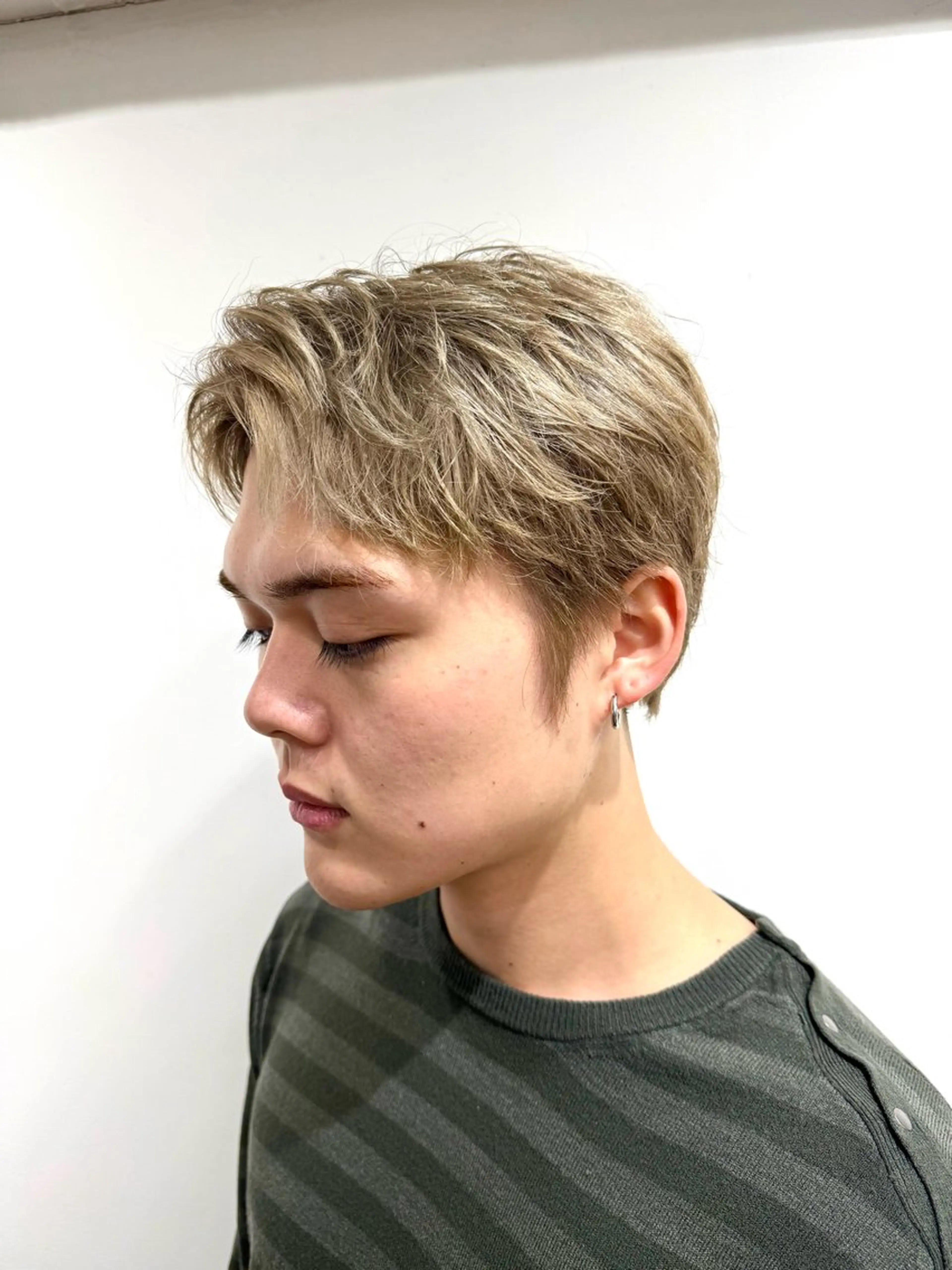 【新規限定】カット＋ブリーチダブルカラーの写真