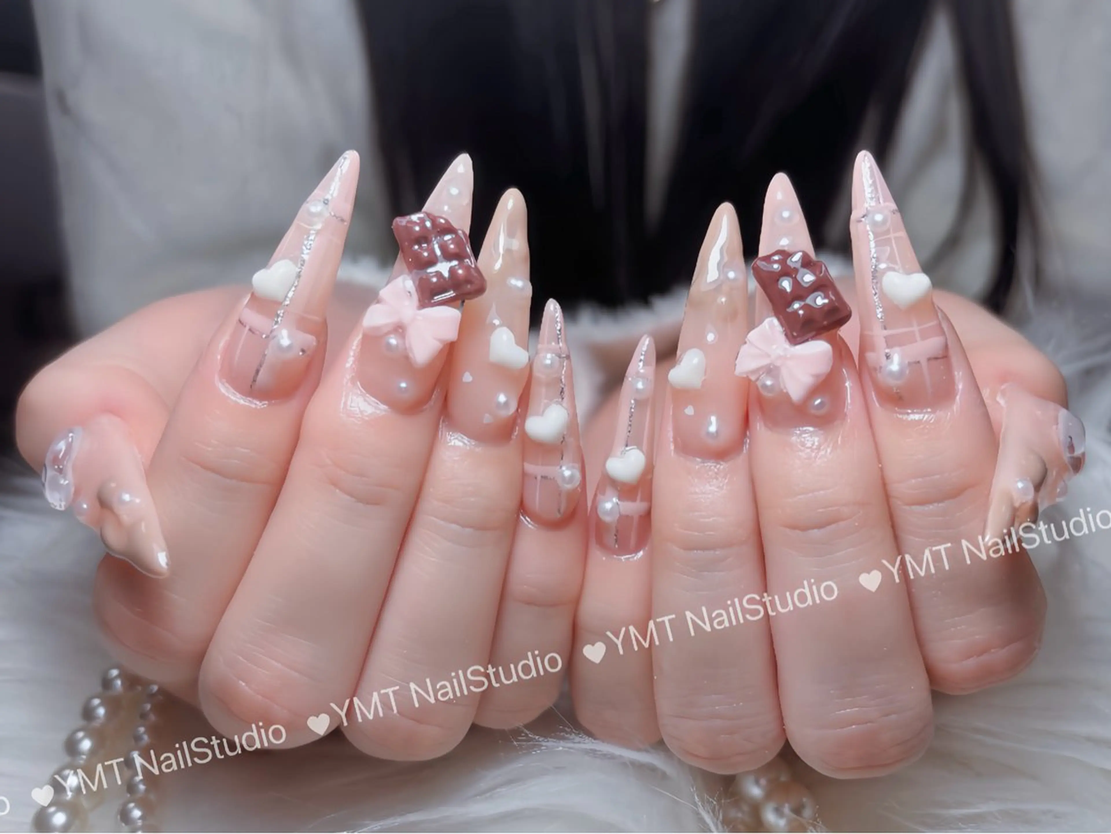 ネイル 長さ出し フットネイル ジェルネイル 韓国ネイル マグネットネイル ハンドネイル YMT NailStudioのネイルデザイン