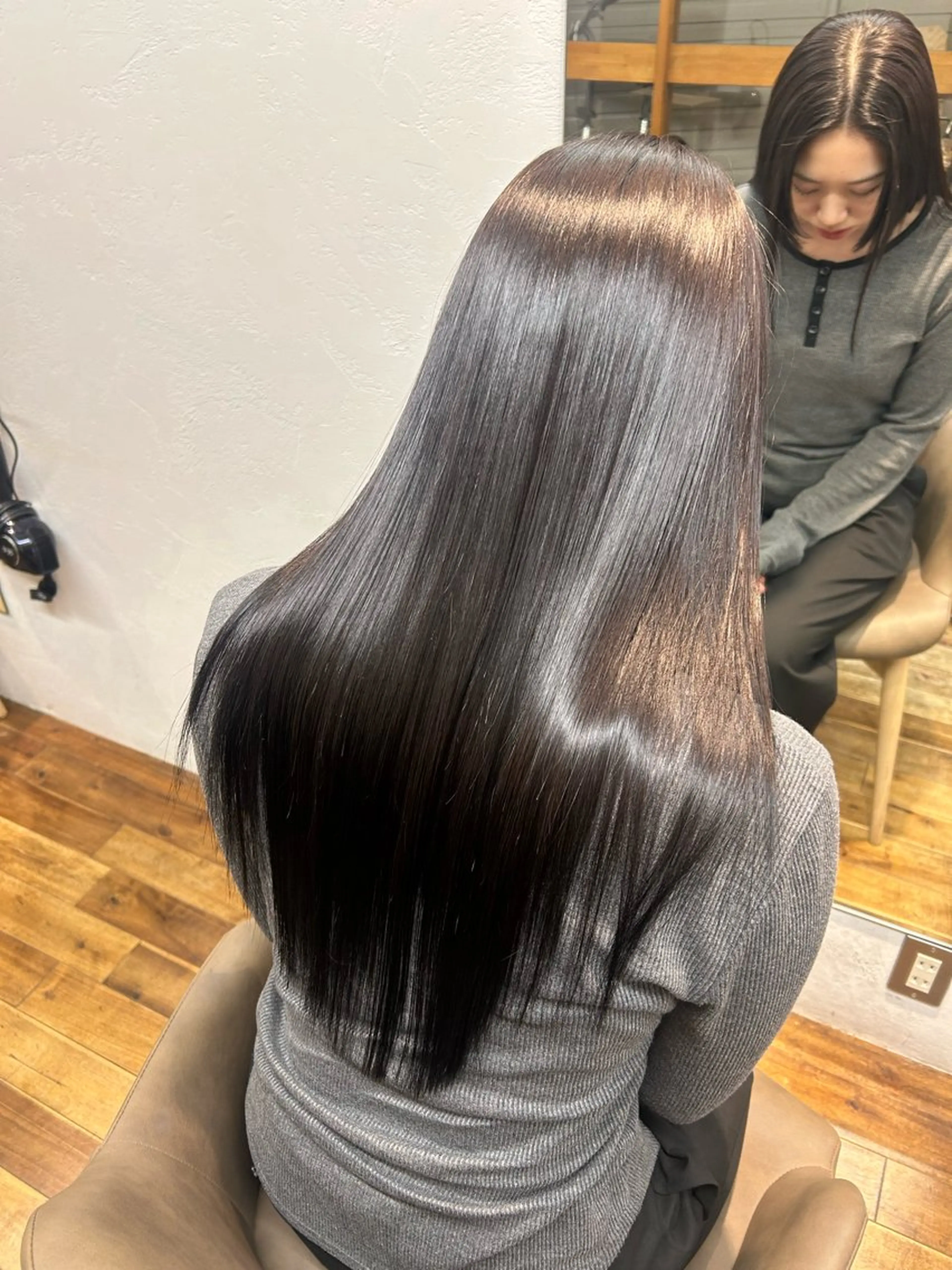 ロング 大阪デザインカラー/ カットモデル募集のヘアスタイル